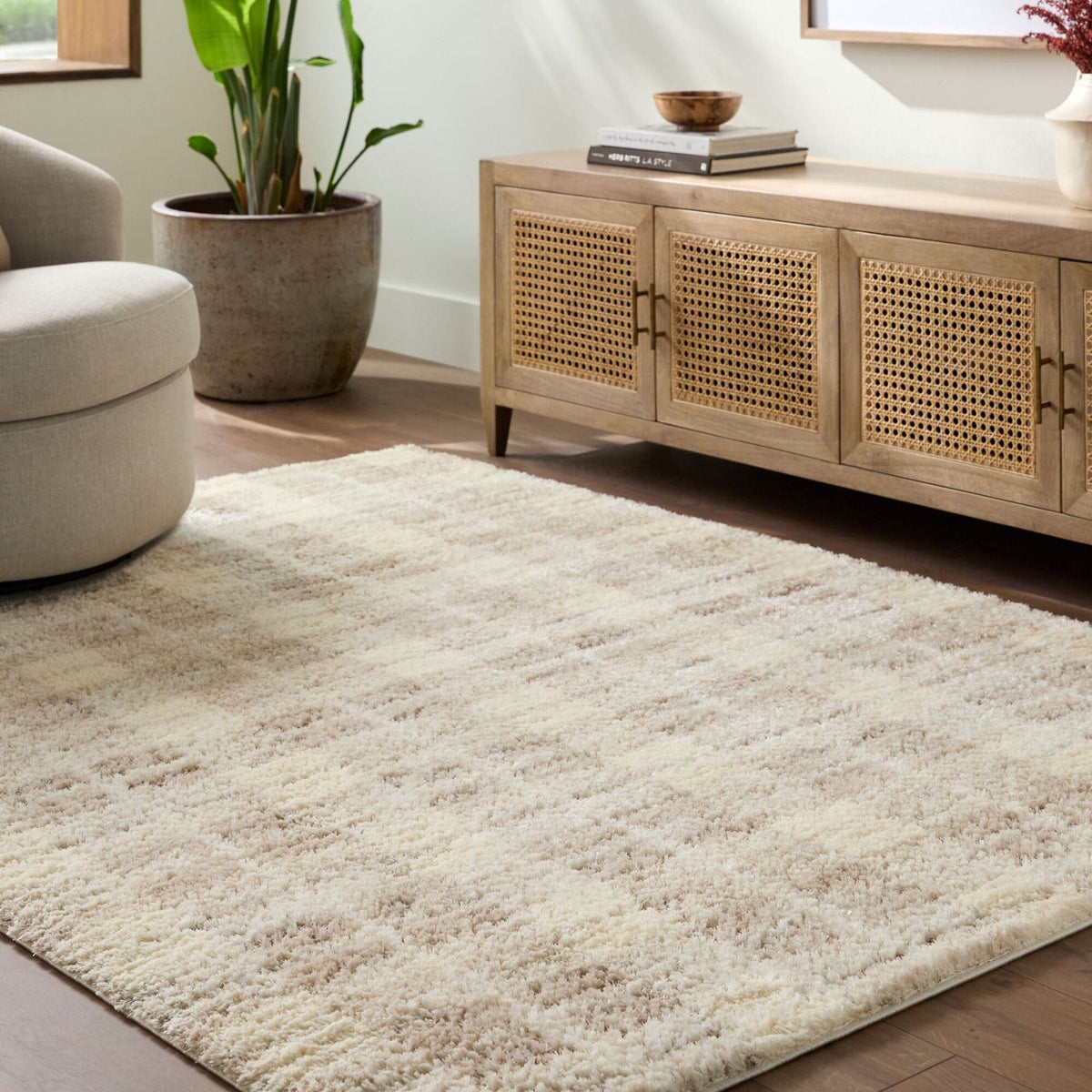 Livabliss Primo PRO-2312 Machine Woven Rug