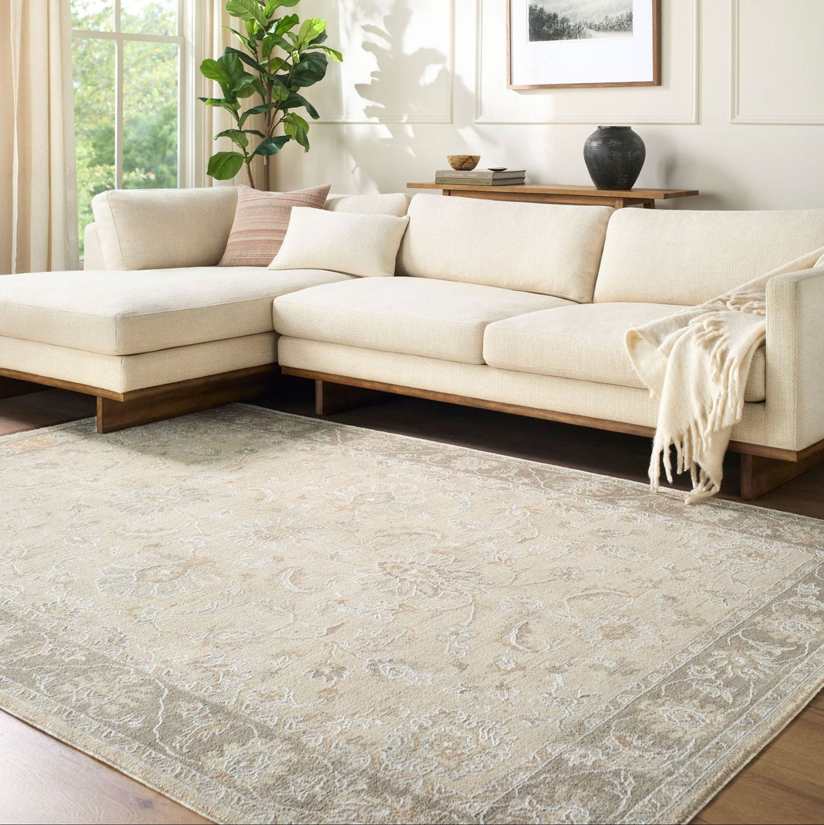 Rachel Zoe x Livabliss The Vintage Edit RZVE-2304 Machine Woven Rug