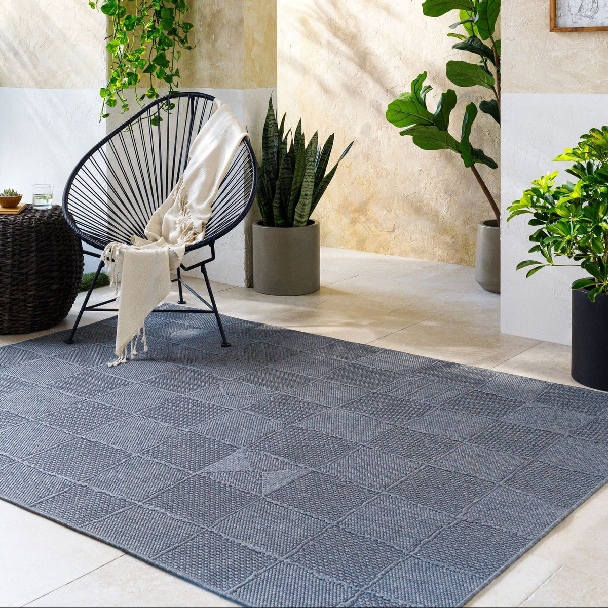 Livabliss Sandra SDR-2320 Machine Woven Indoor/Outdoor Rug