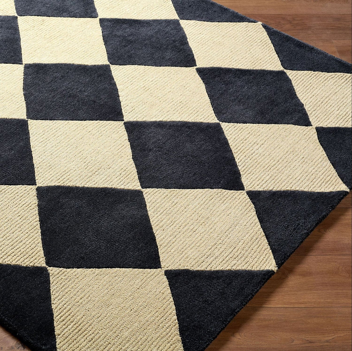 Livabliss Isaac VVIS-2301 Hand Tufted Rug