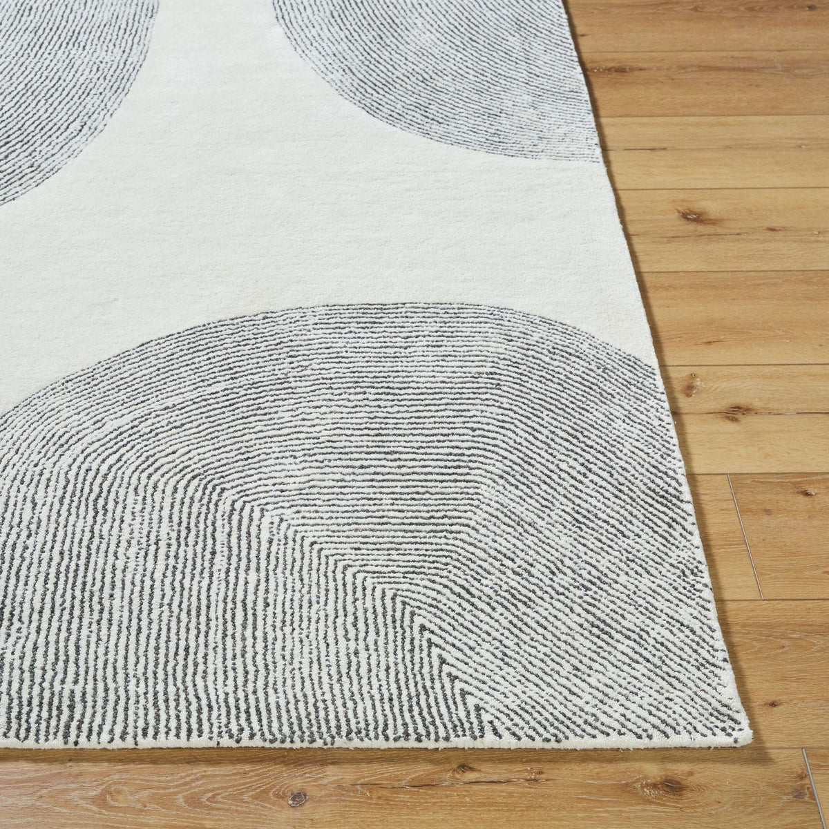 Livabliss Carolena Hand Tufted Rug