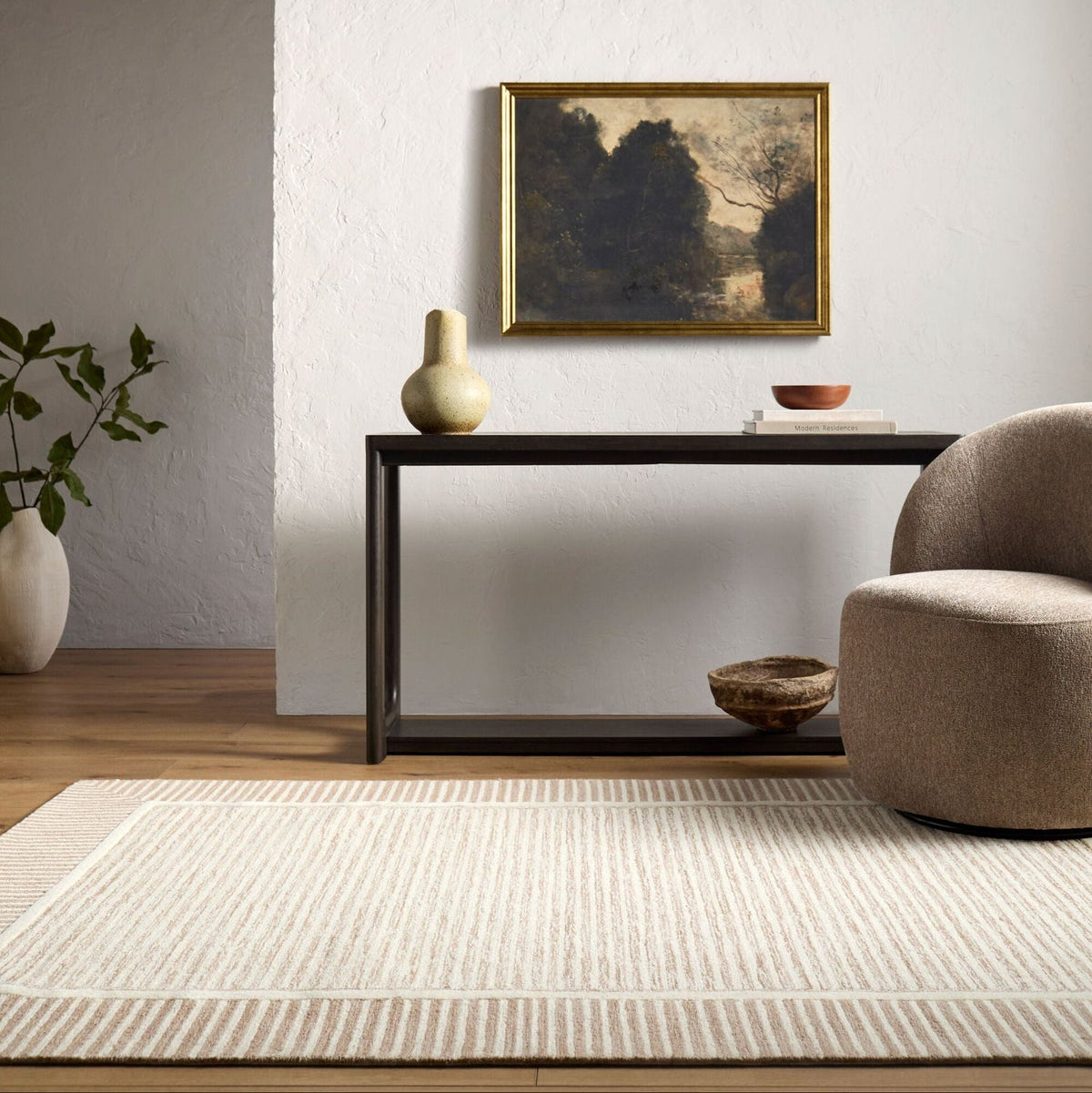 Livabliss Benchcraft BEC-2308 Hand Tufted Rug