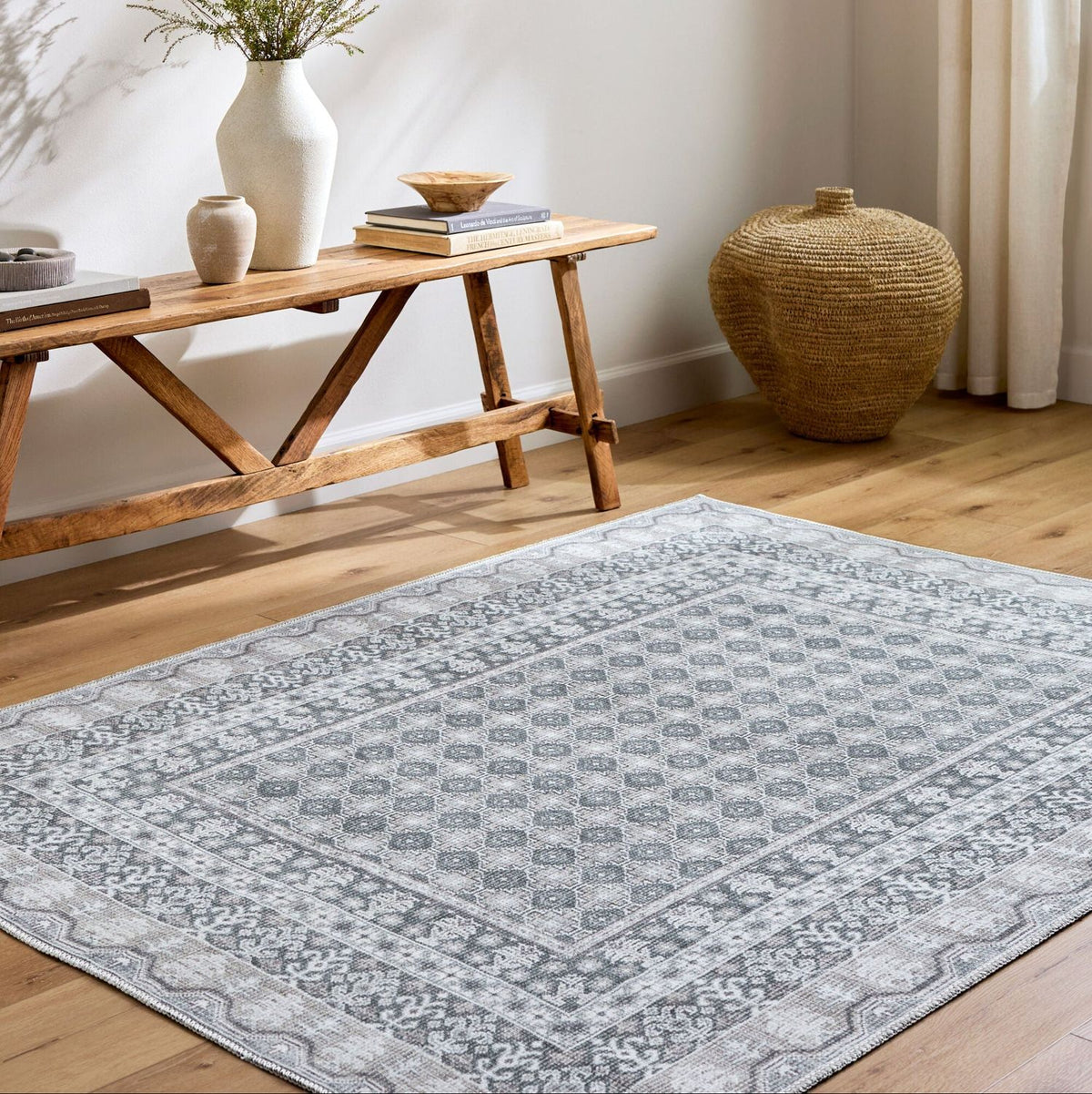 Livabliss Rainier PNWRN-2311 Machine Woven Rug