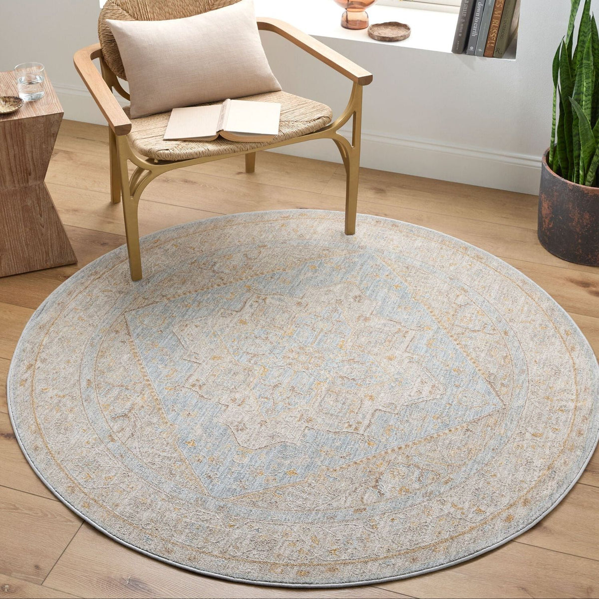 Livabliss Avant Garde AVT-2365 Machine Woven Rug