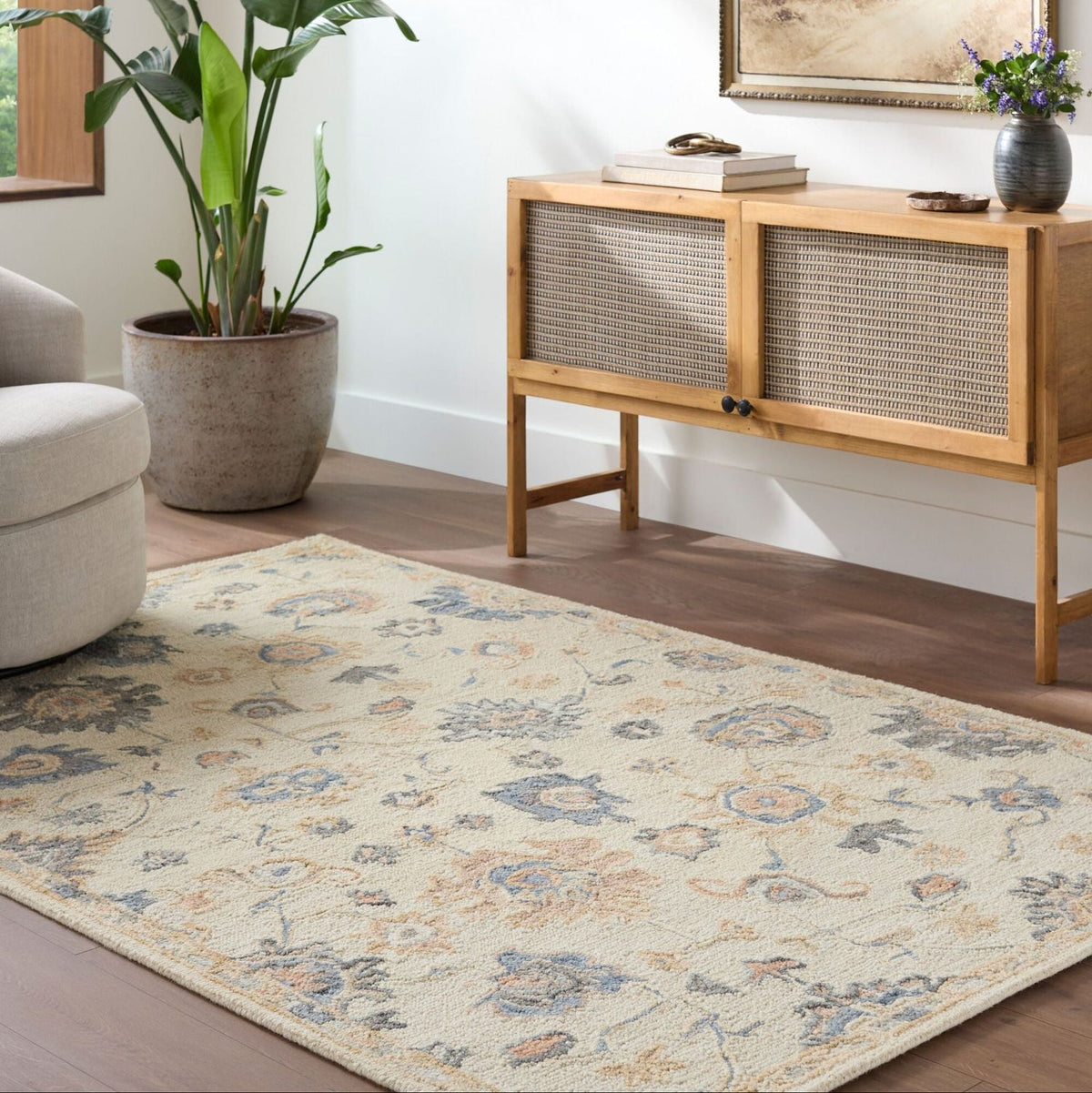 Livabliss Arnold AOD-2304 Hand Tufted Rug