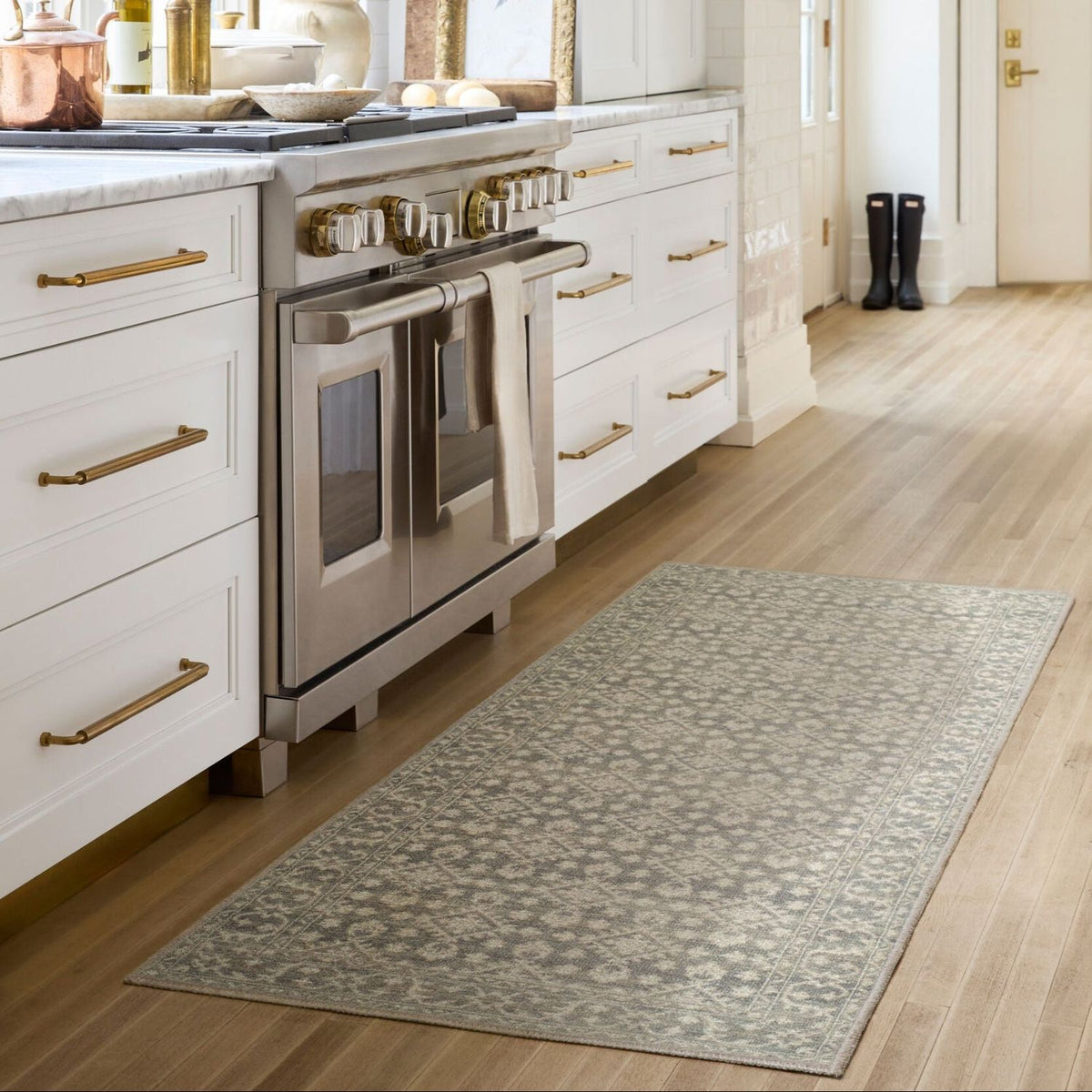 Nabela Noor Home x Livabliss Aram NBAR-2301 Machine Woven Rug