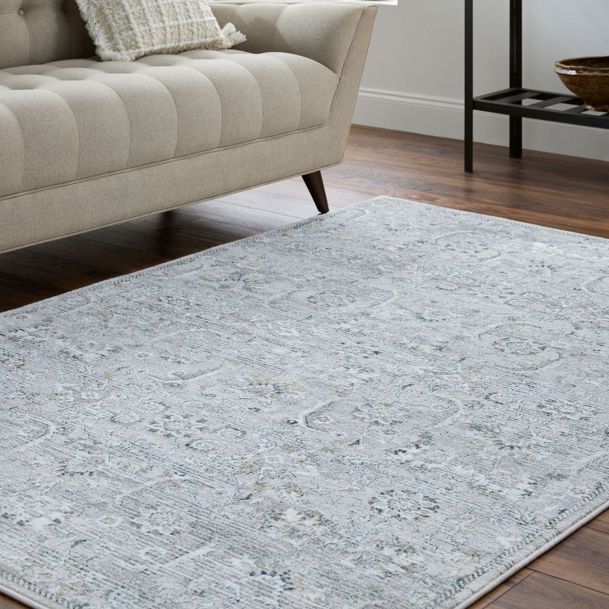 Livabliss Lorenz LTZ-2302 Machine Woven Rug
