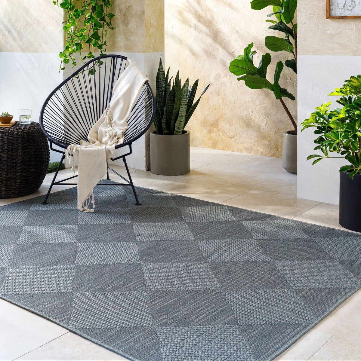 Livabliss Sandra SDR-2312 Machine Woven Indoor/Outdoor Rug