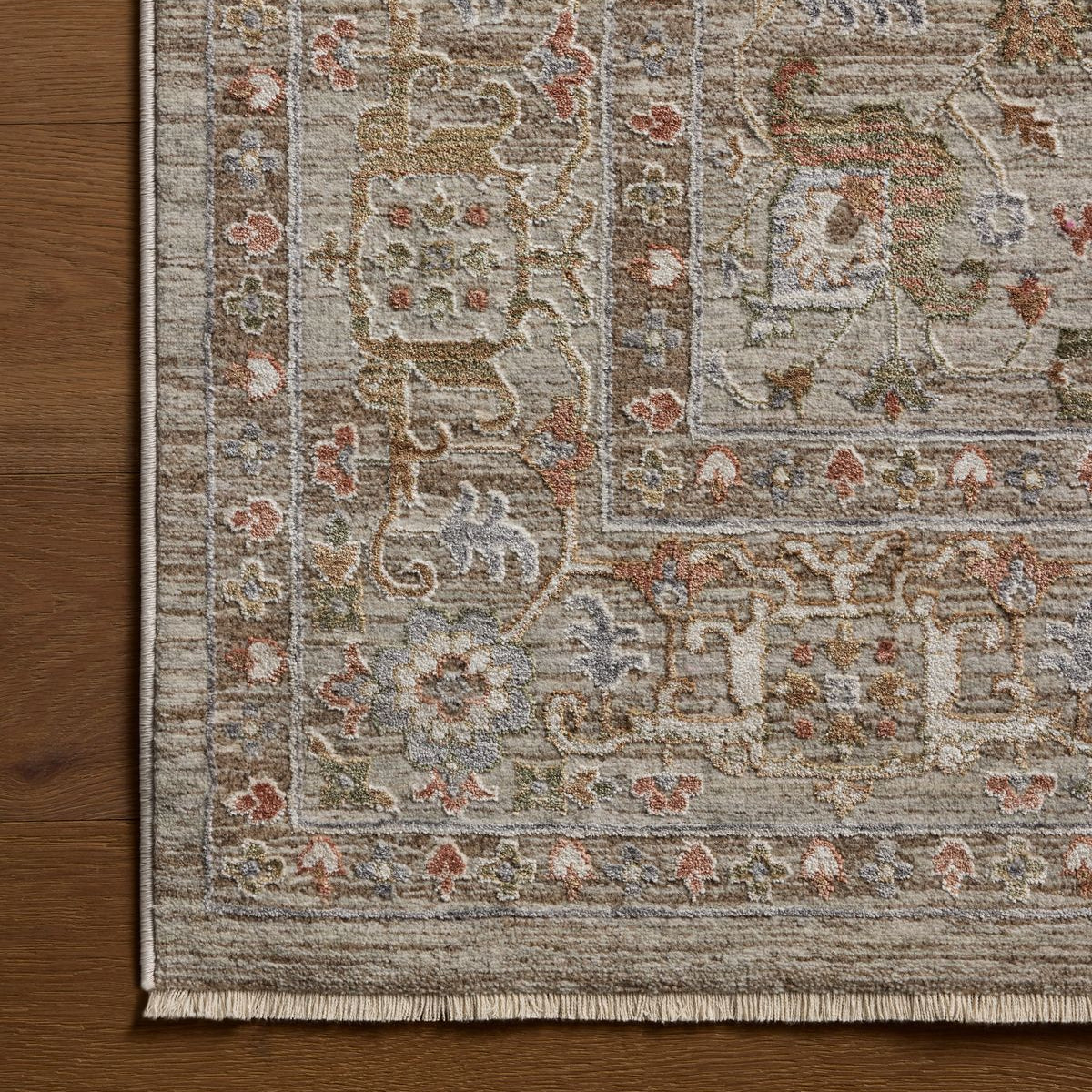 Loloi Aylin Mushroom / Fiesta Power Loomed Rug