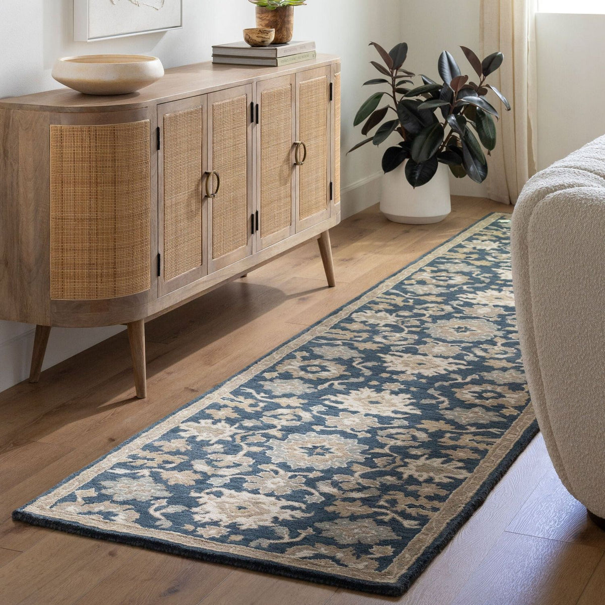 Livabliss Caesar CAE-1154 Hand Tufted Rug