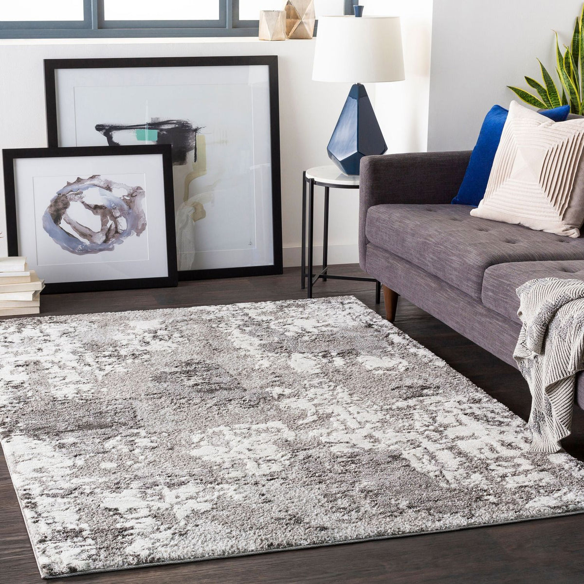 Livabliss Venice VNE-2308 Machine Woven Rug