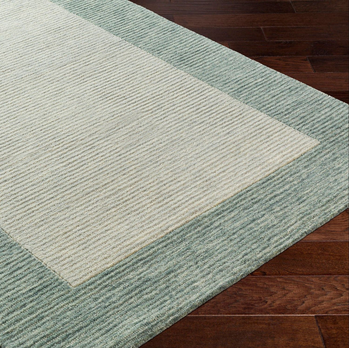 Livabliss Skylar SLR-2302 Hand Tufted Rug
