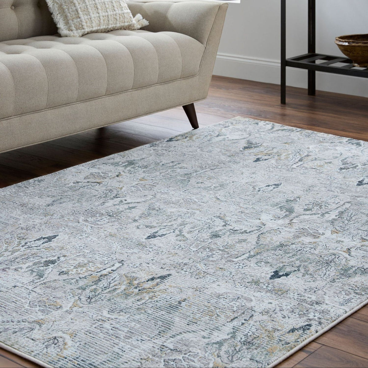 Livabliss Lorenz LTZ-2300 Machine Woven Rug