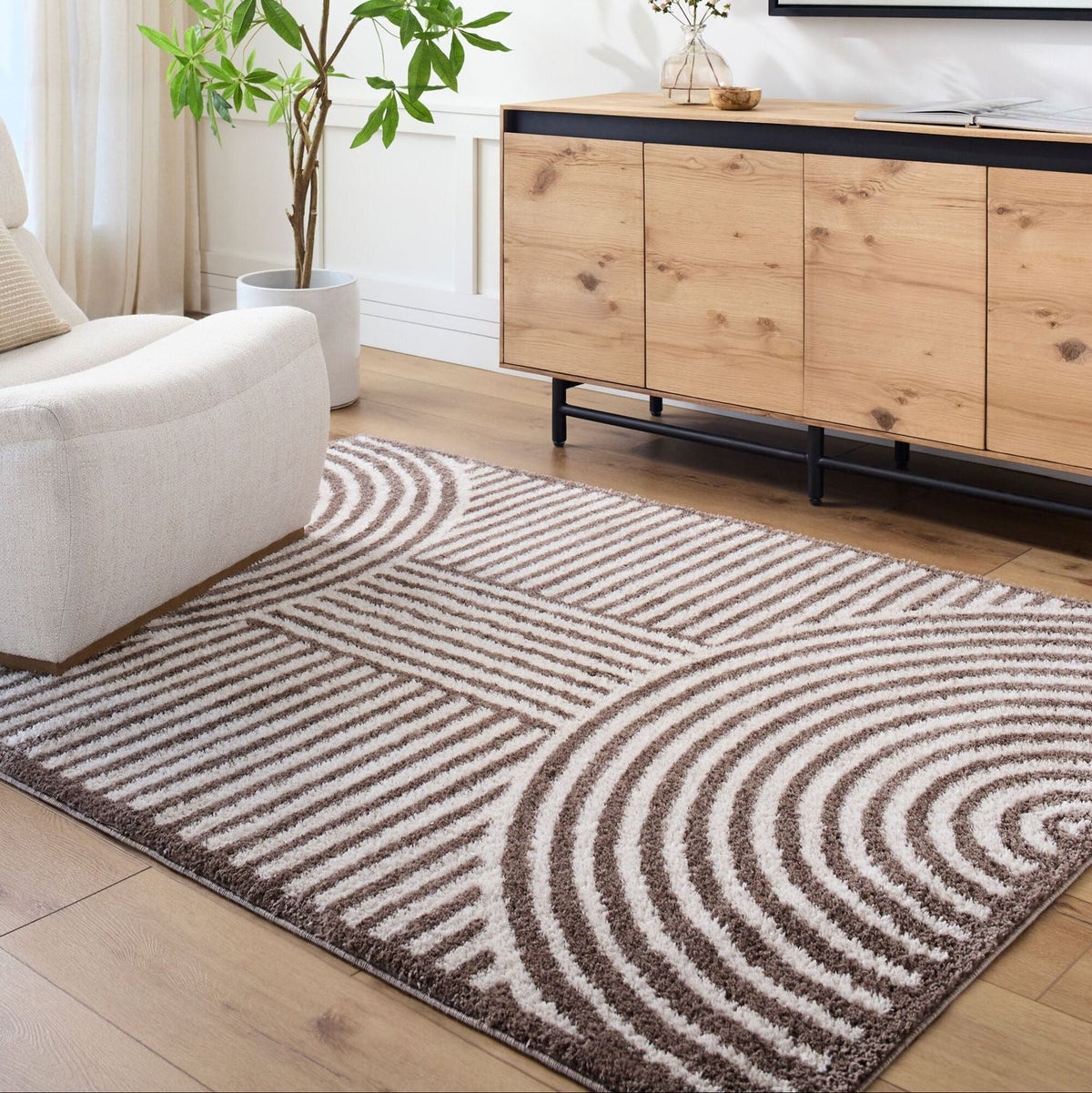 Livabliss Fossay Shag FSG-2331 Machine Woven Rug