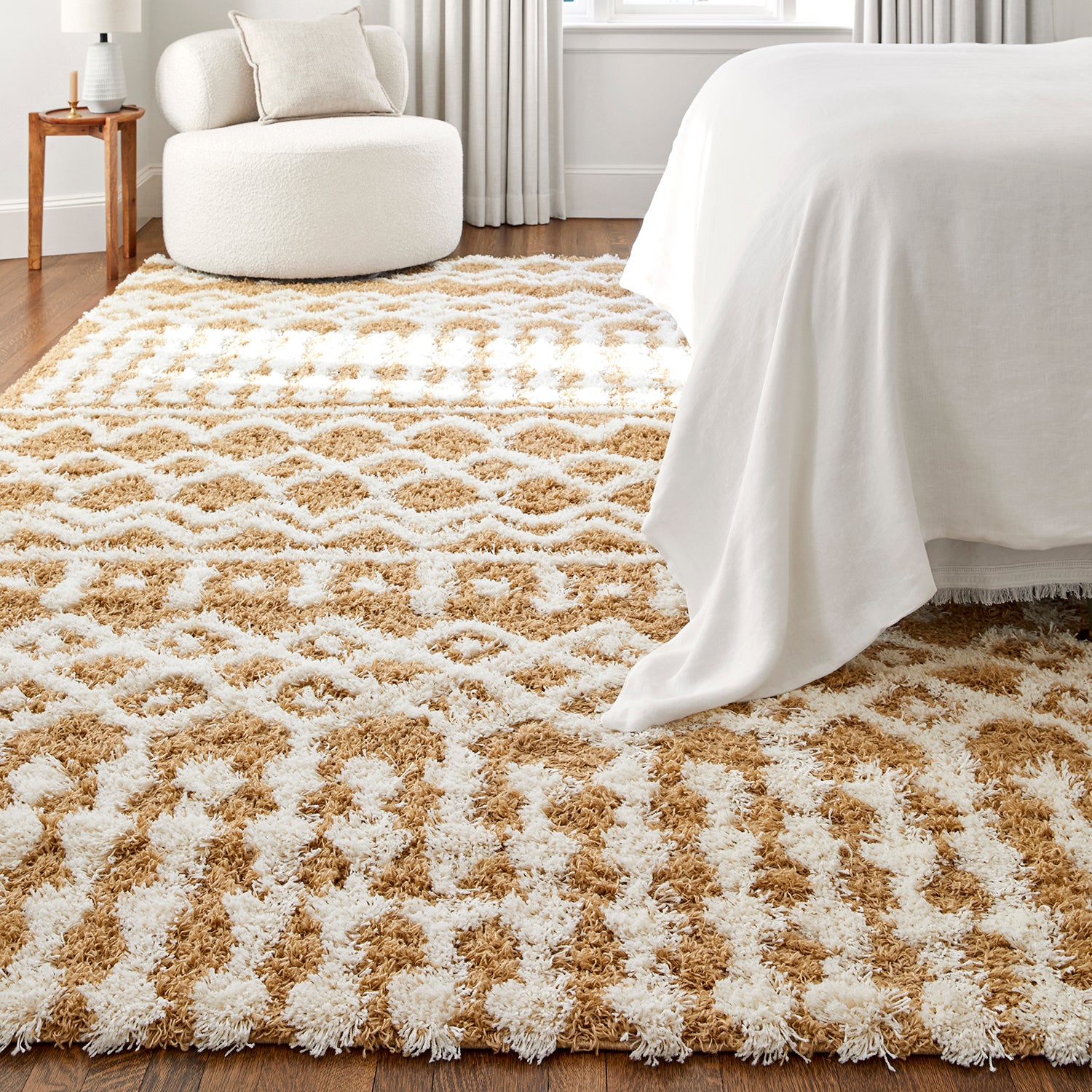 Livabliss Urban Shag Patterns Machine Woven Rug