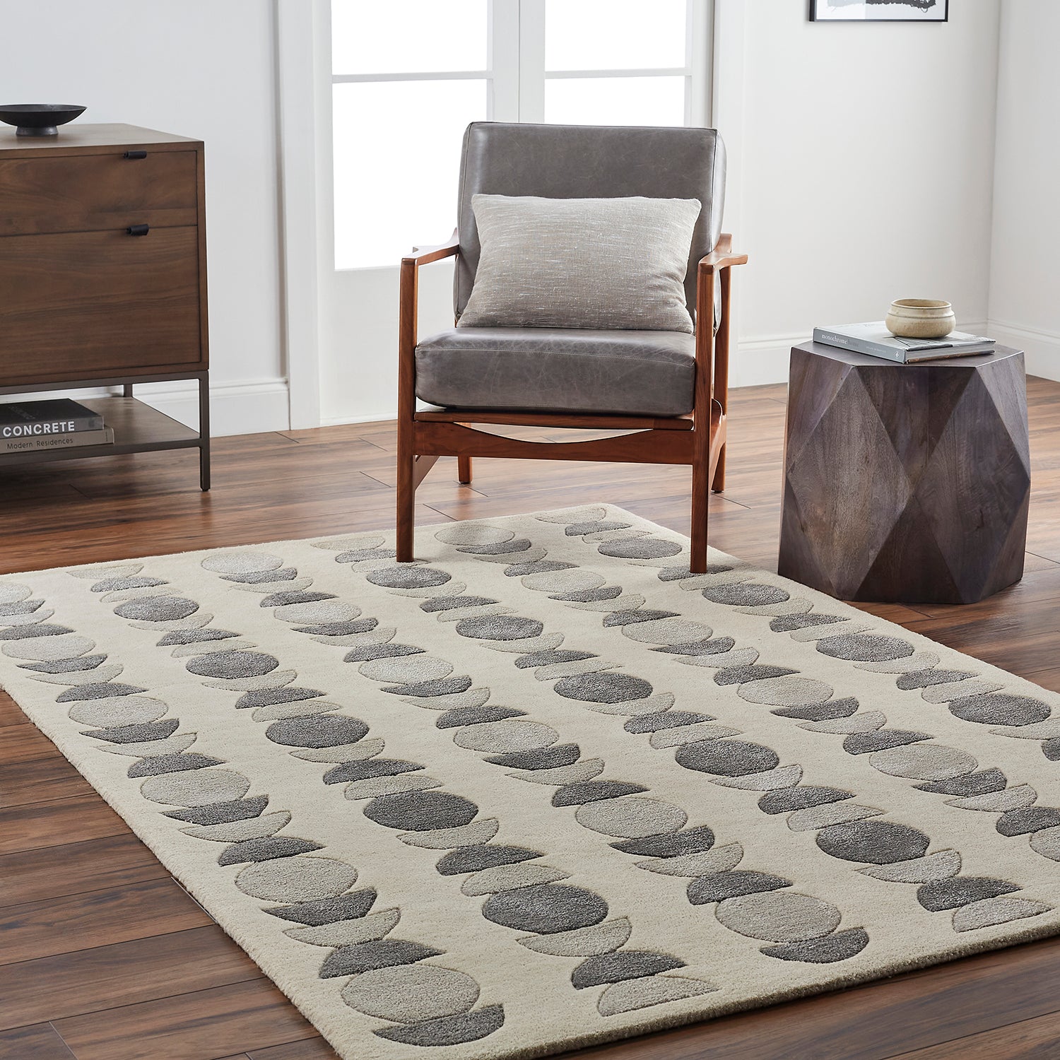 Surya Vilnius Moon Hand Tufted Rug
