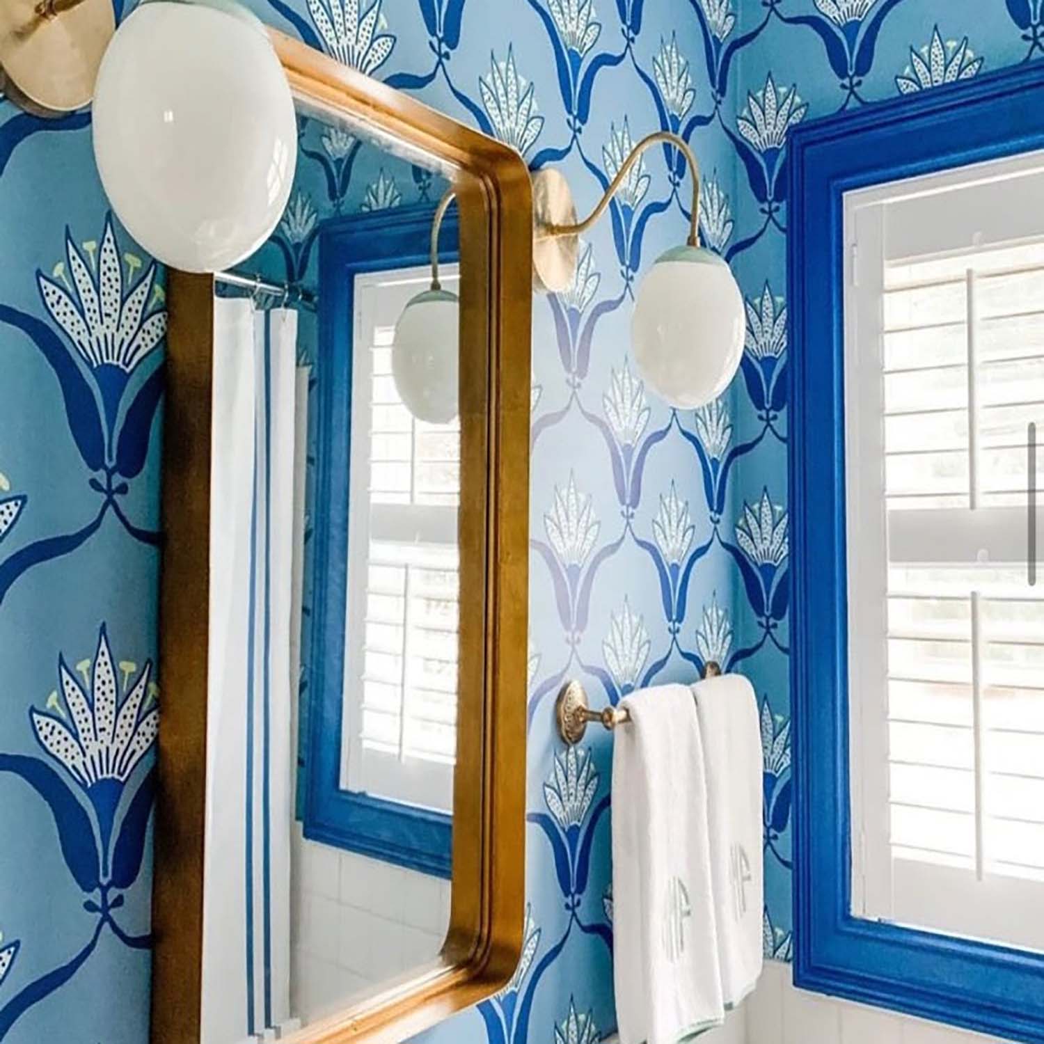 Mitchell Black Wallflower Wallpaper