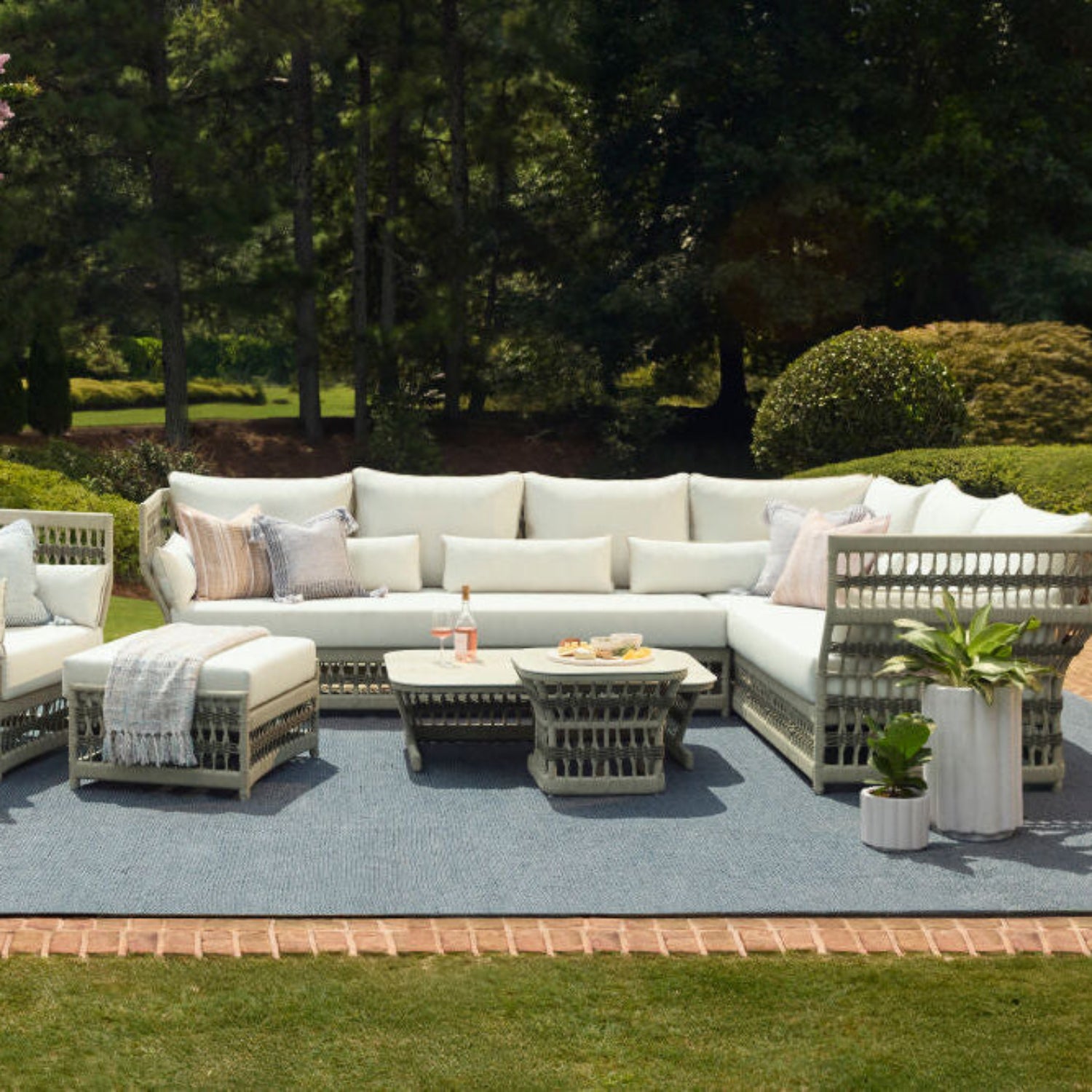 Winder Sunbrella Left Arm Sectional