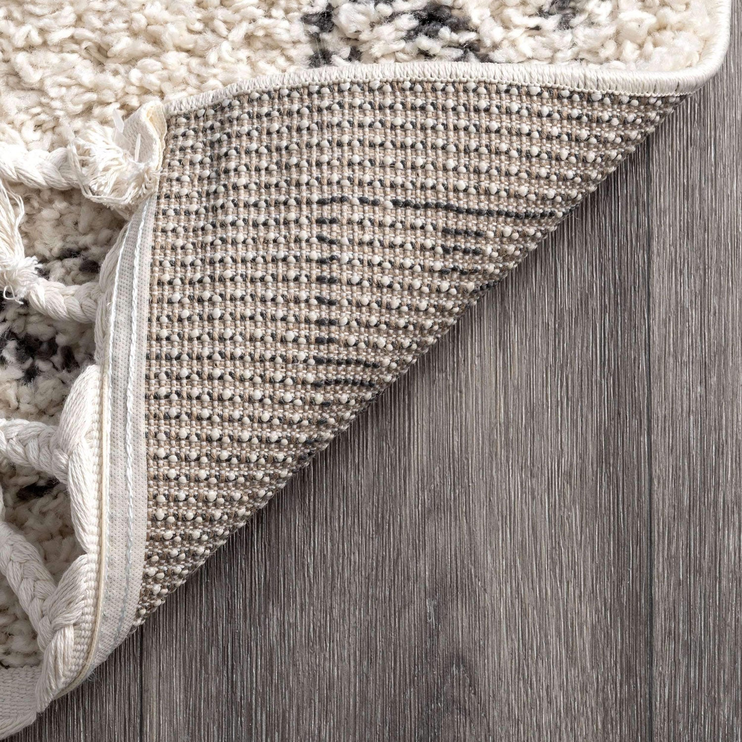 Rifle Tribal Tassel Machine Made Rug