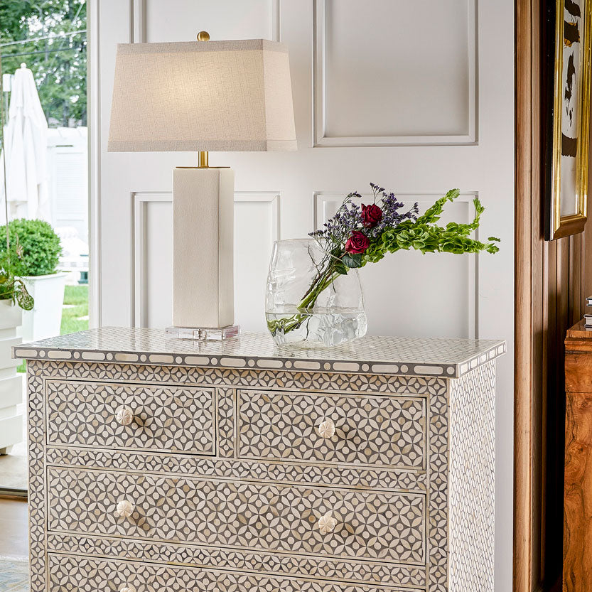 Chelsea House Ashley Glass Accent Vase