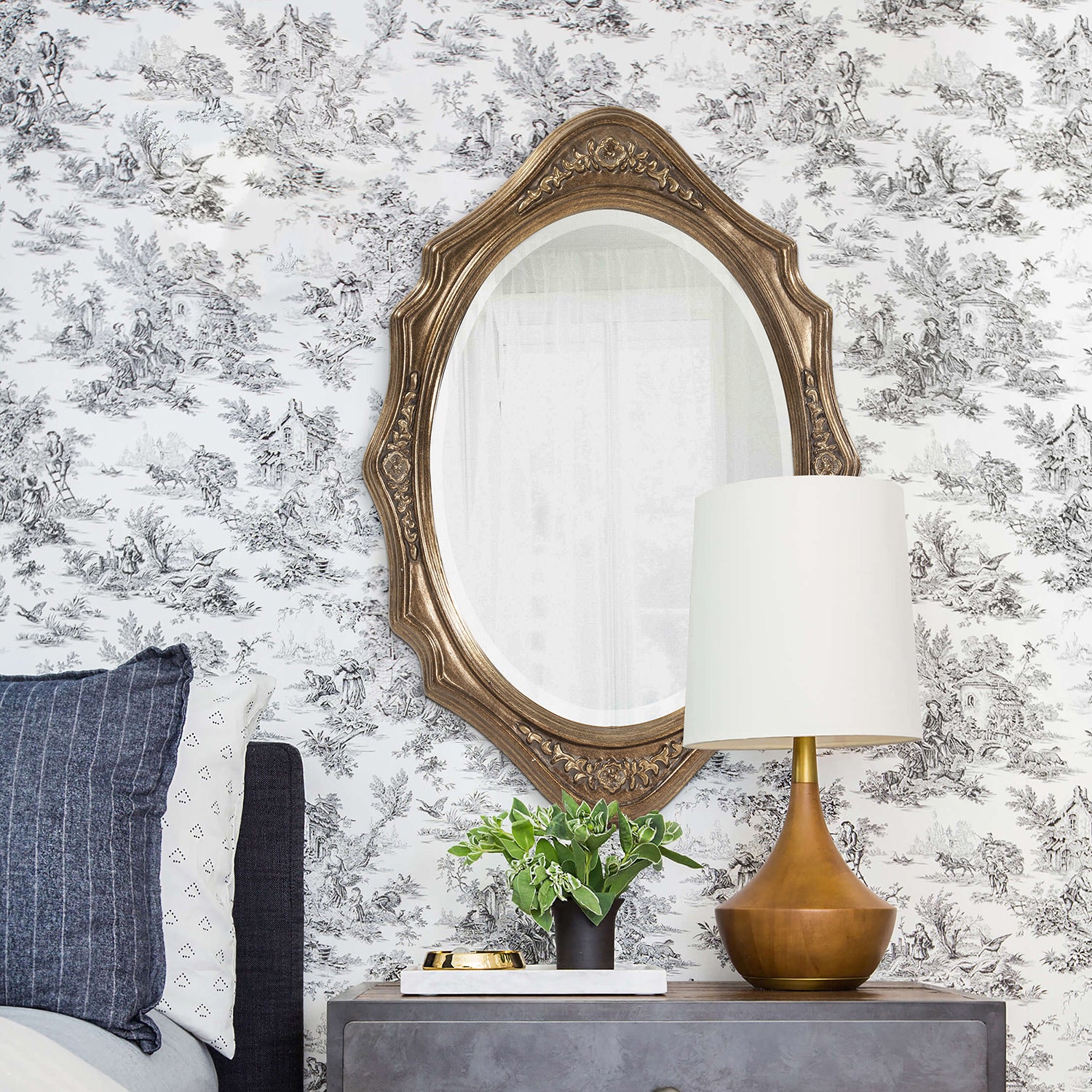 Trafalga Wall Mirror