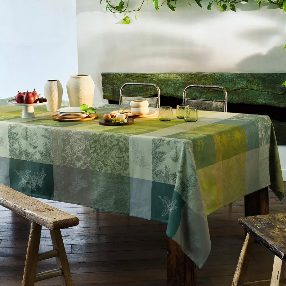 Garnier Thiebaut Mille Bois Dautomne Mousse Jacquard Tablecloth
