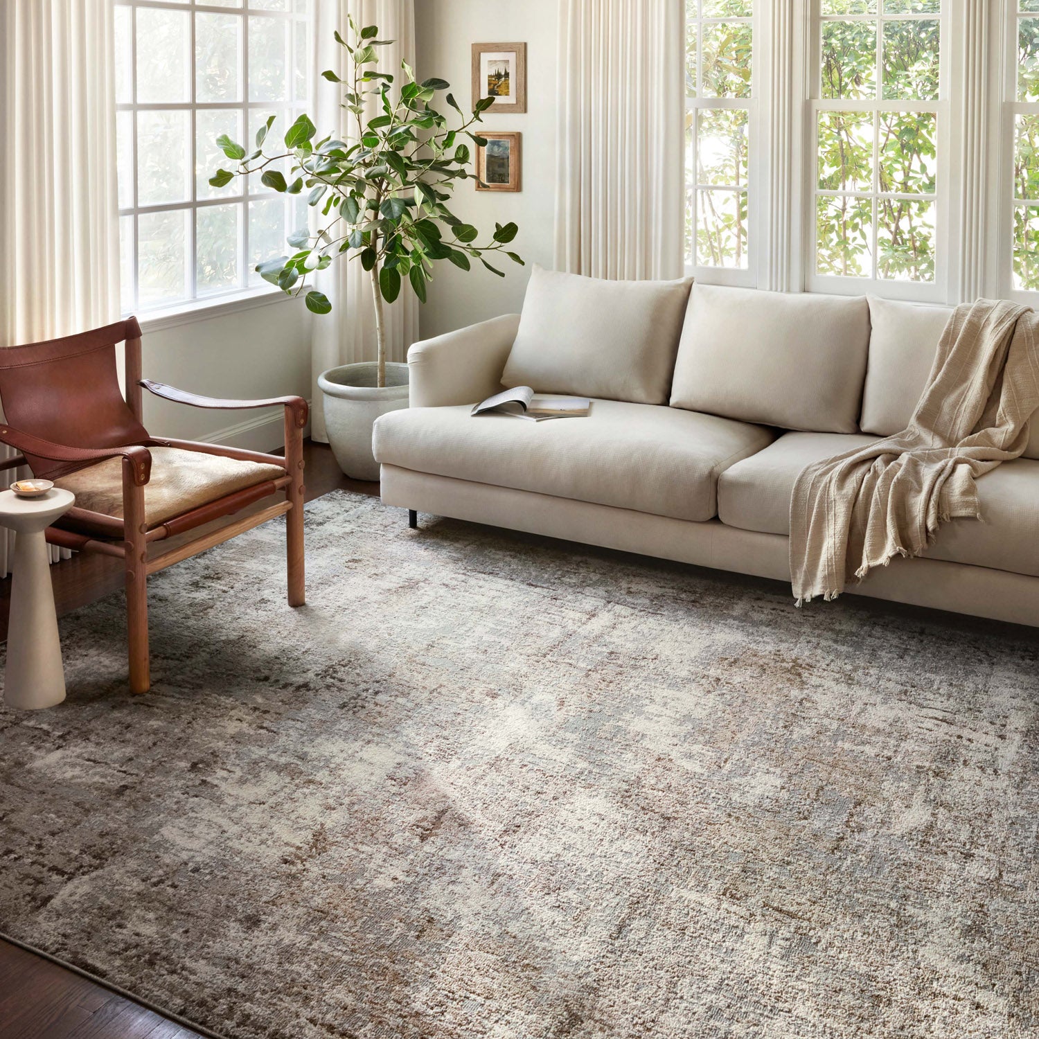 Loloi Austen Abstract Power Loomed Rug