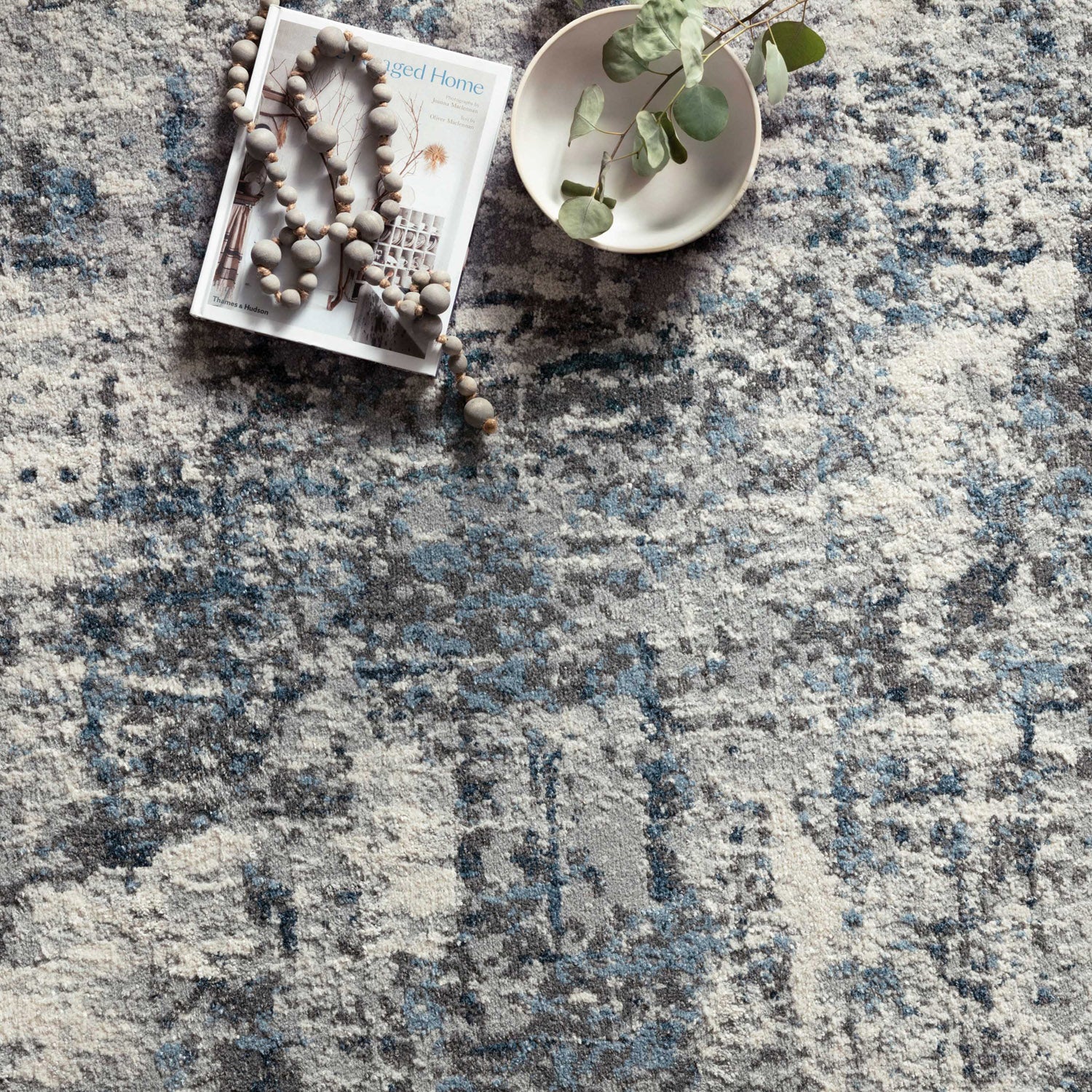 Loloi Austen Abstract Power Loomed Rug