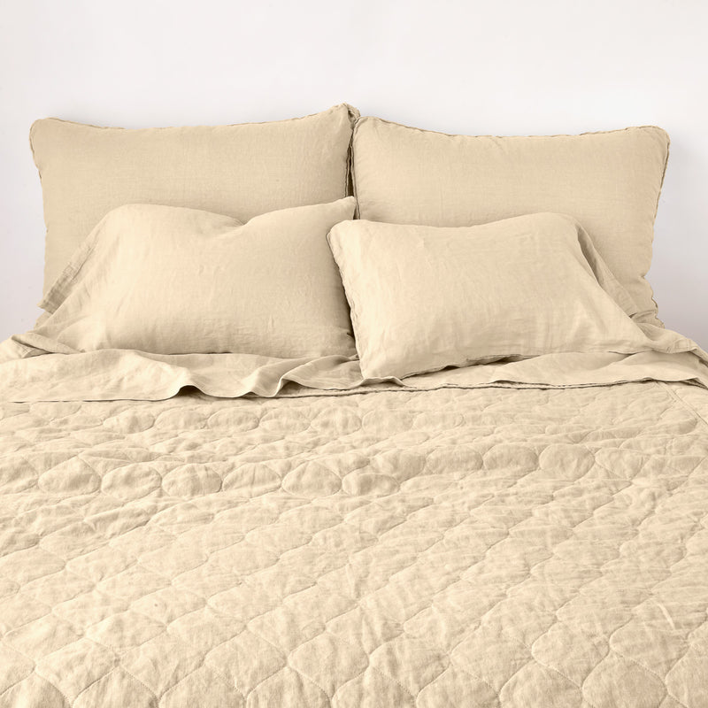 Bella Notte Austin Quilted Coverlet