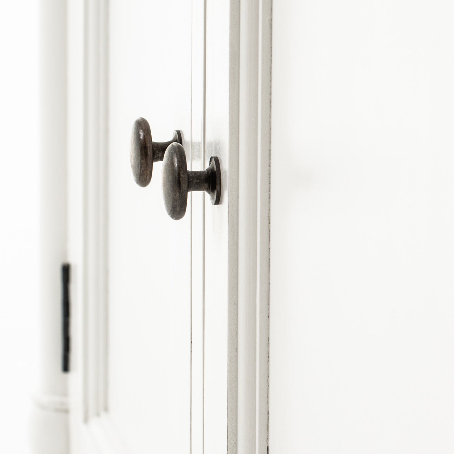 Dunwich 3 Door Classic Sideboard