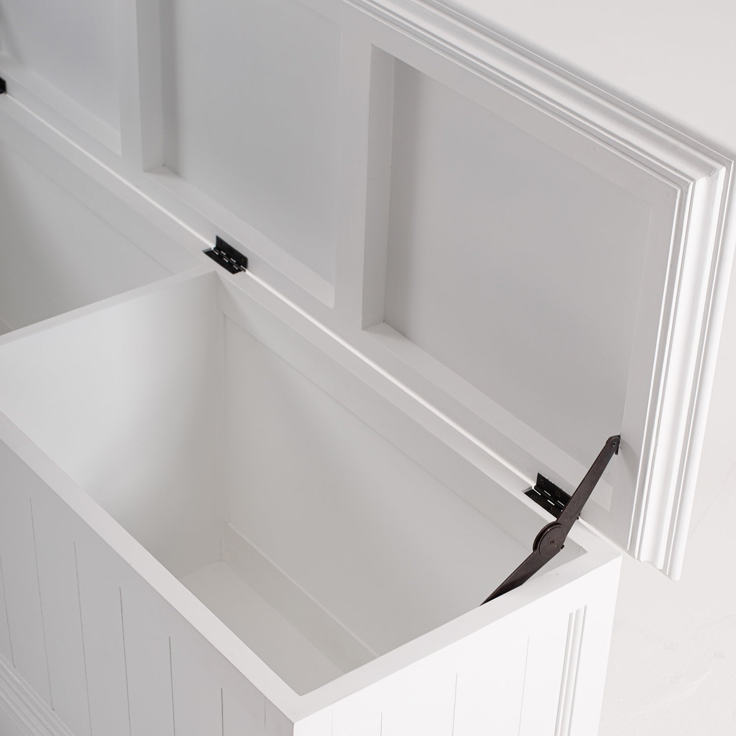 Beckton Storage Trunk