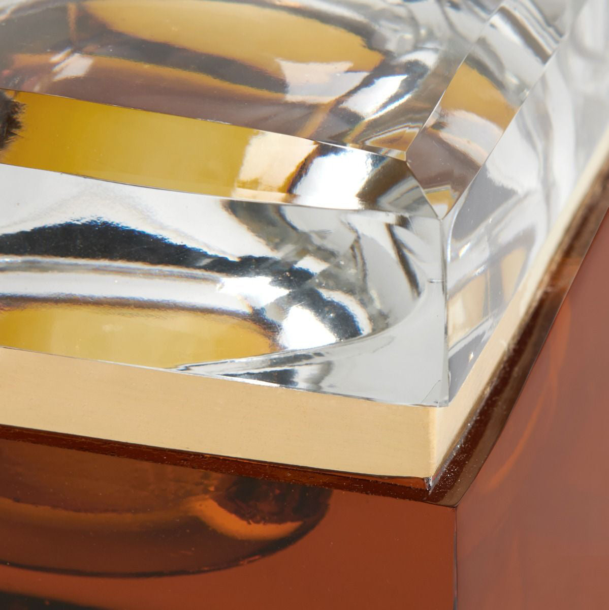 Villa and House Barleto Box