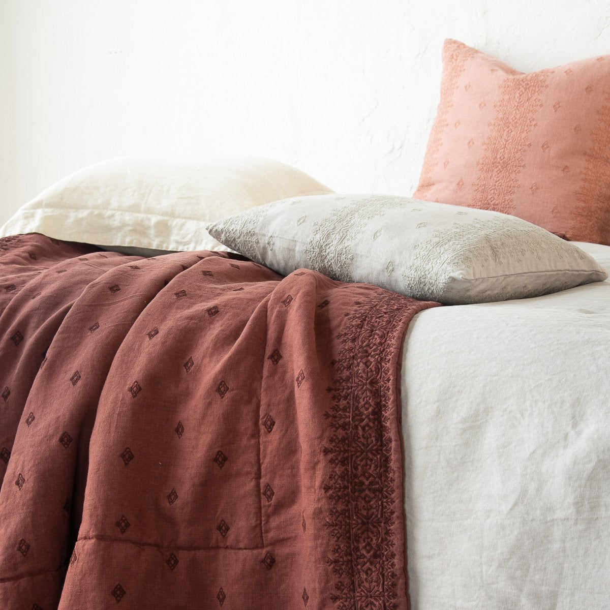 Bella Notte Ines Throw Pillow