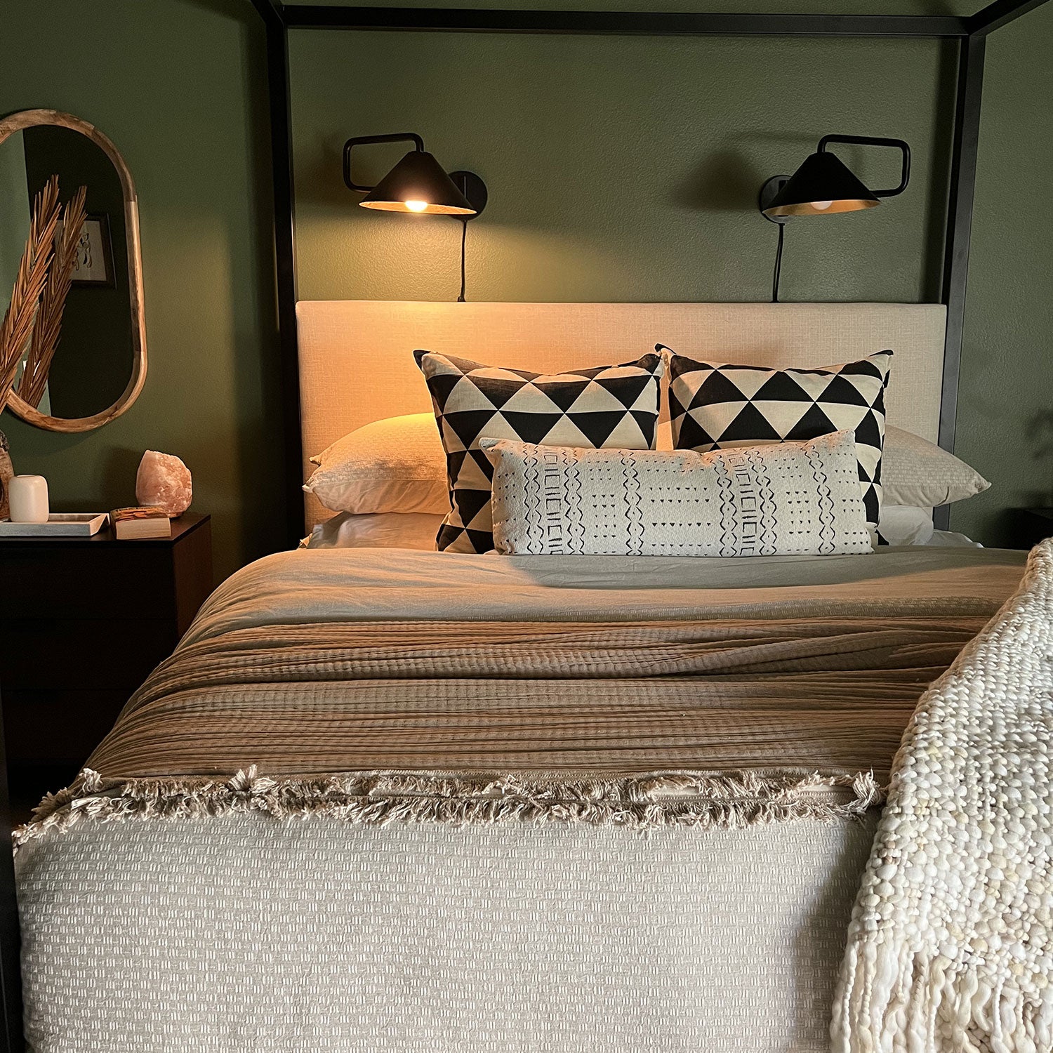 Mitzi Brianna Plug-In Wall Sconce