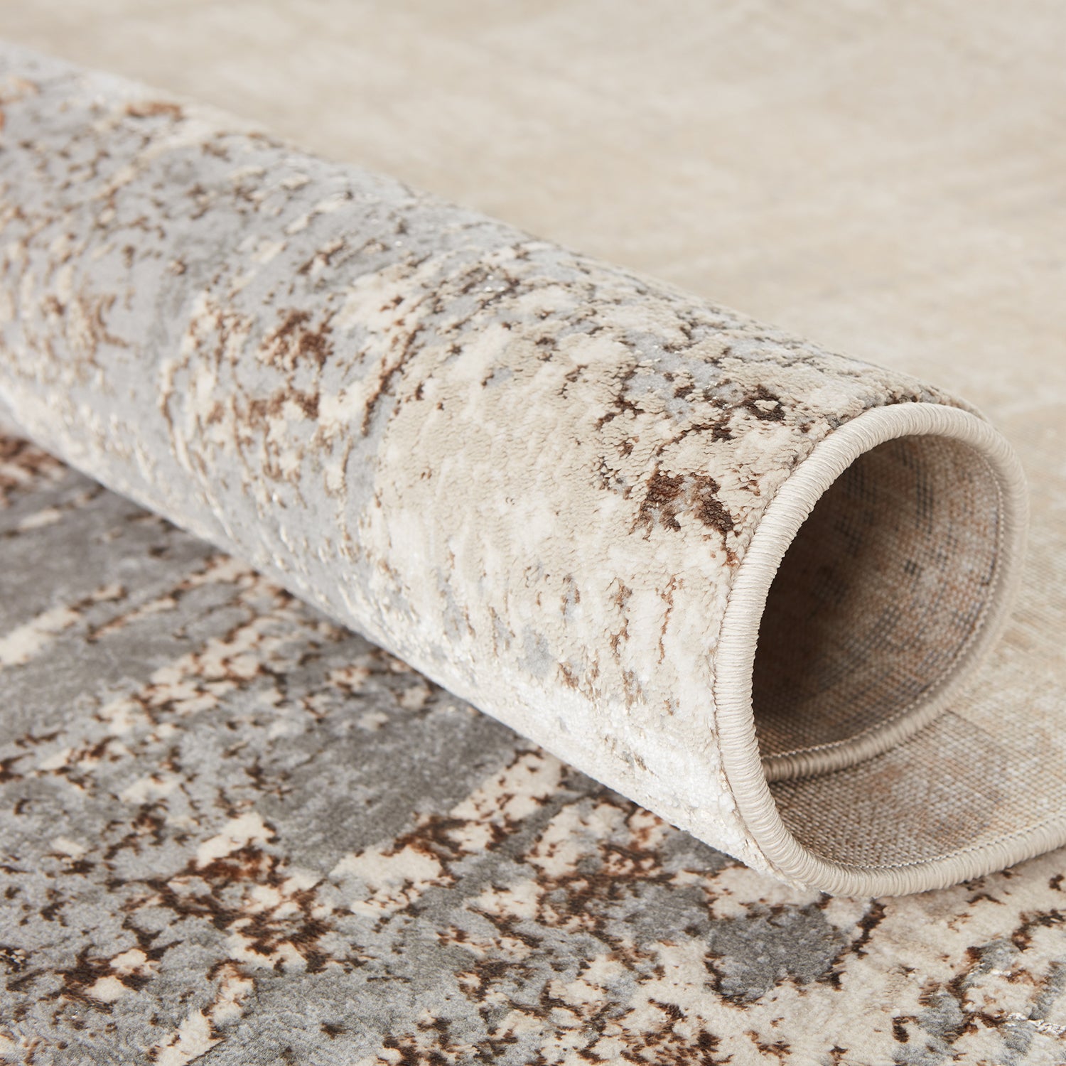 Jaipur Living Catalyst Calibra Power Loomed Rug