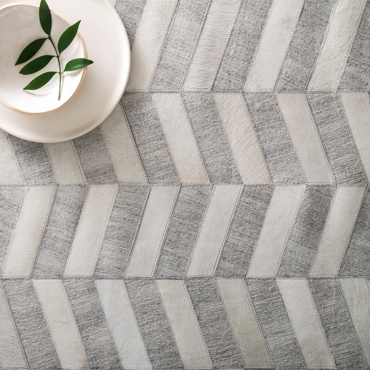 Loloi Dorado Gray/Ivory Hand Stitched Leather Rug