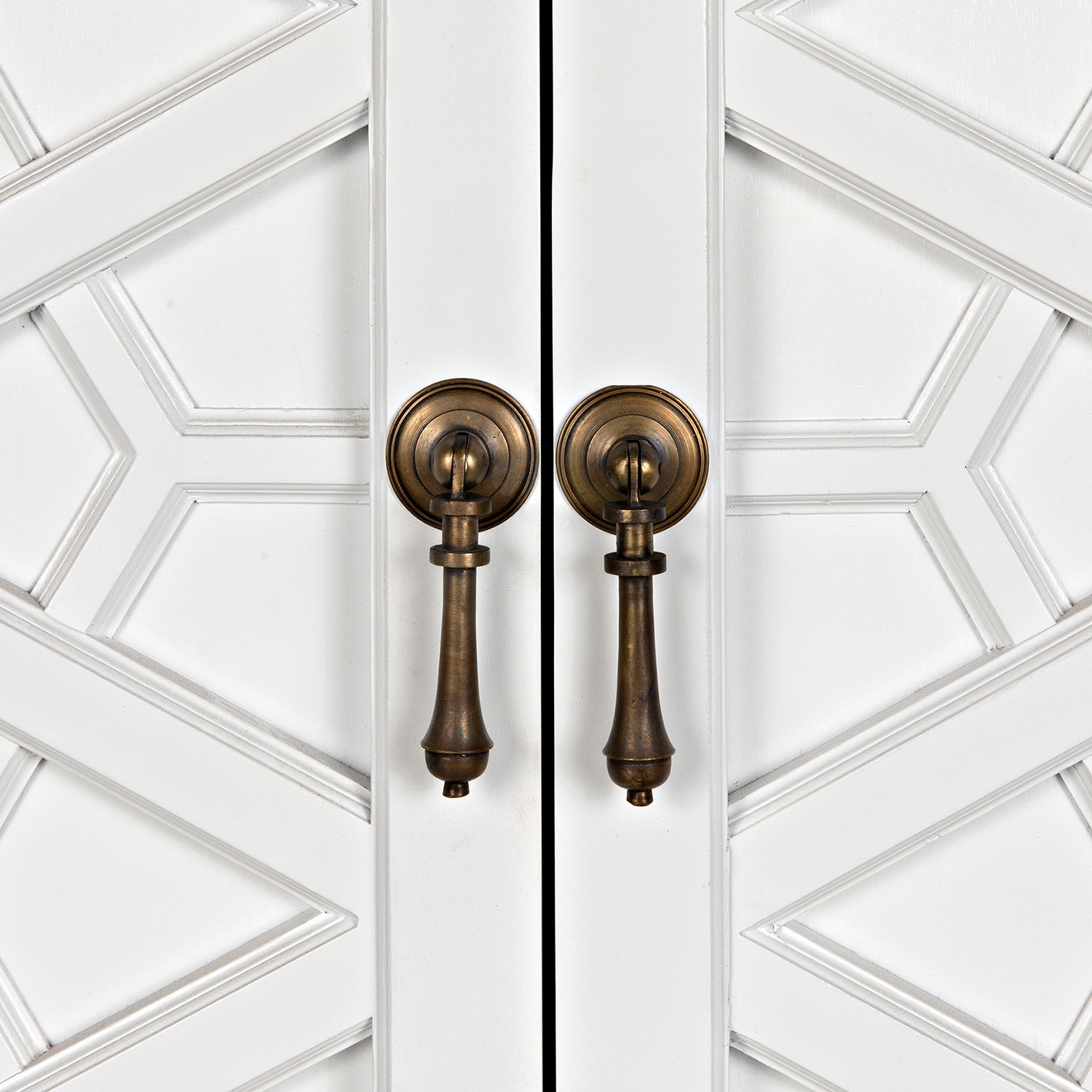 Noir Maharadscha Small Hutch