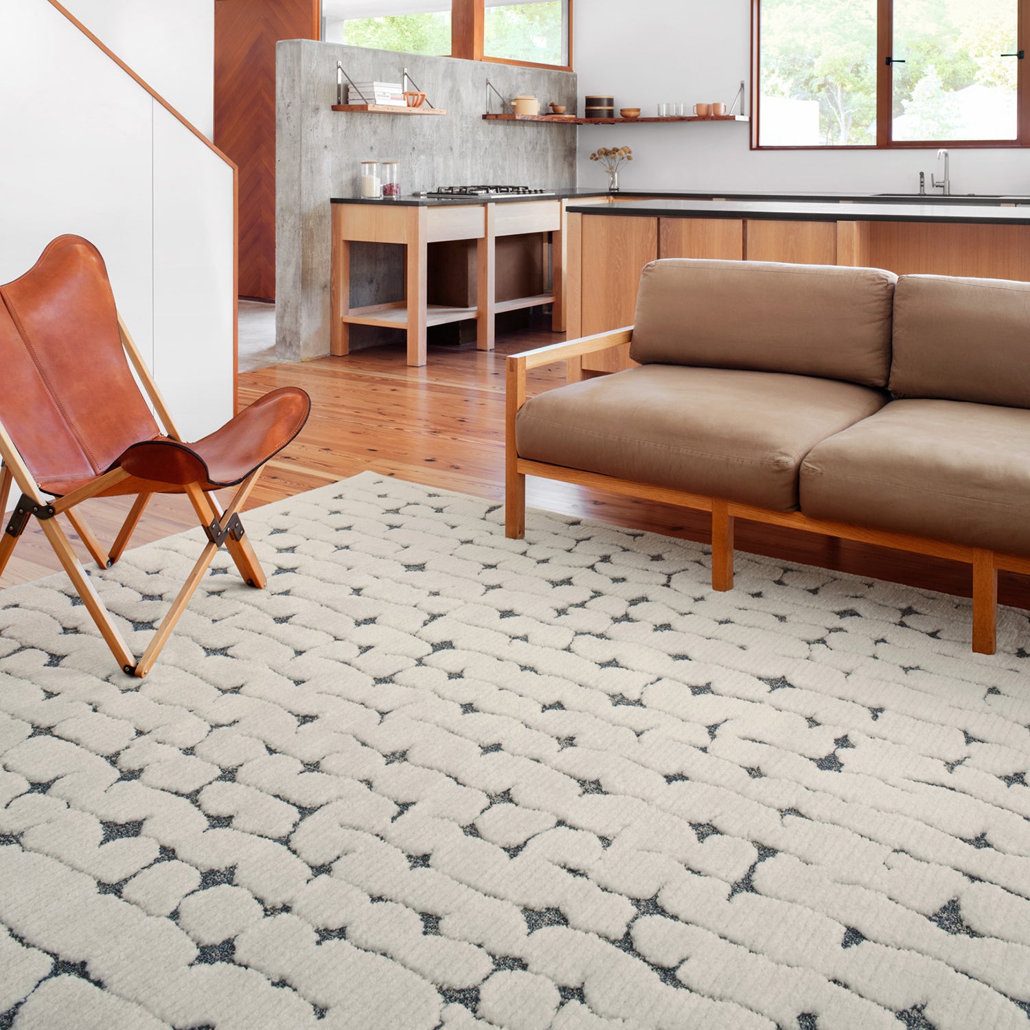 Loloi Hagen White/Navy Power Loomed Rug