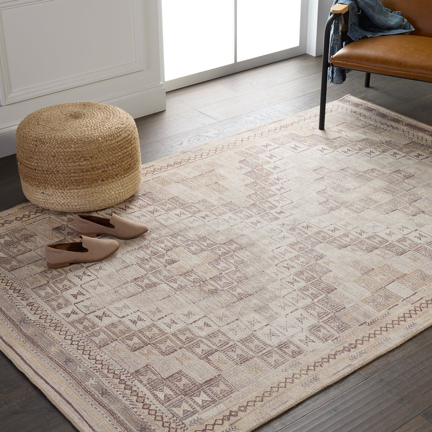 Kate Lester + Jaipur Living Harman Davina Power Loomed Rug