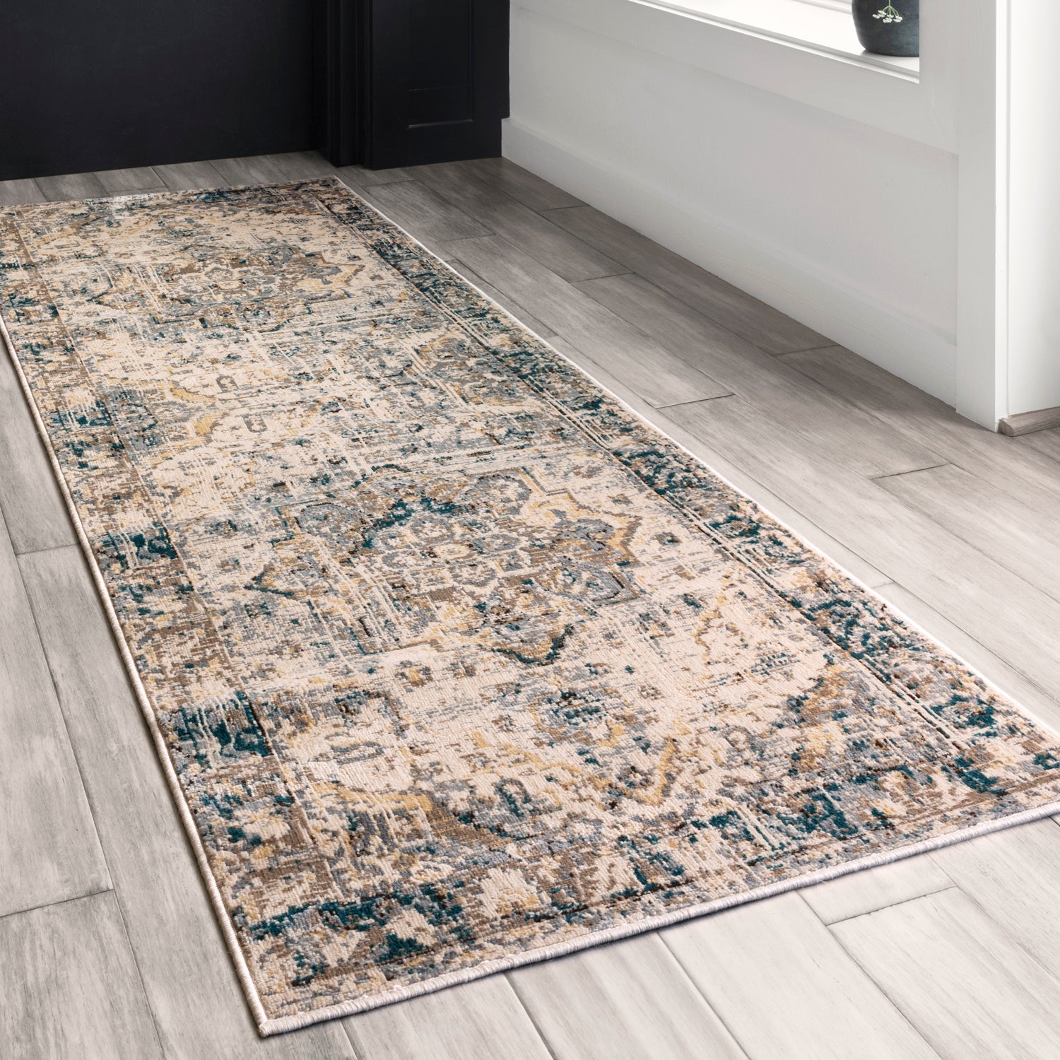 Loloi Isadora Medallion Power Loomed Rug