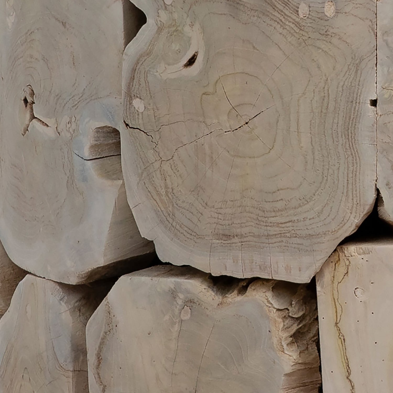 Scarlett Dining Table