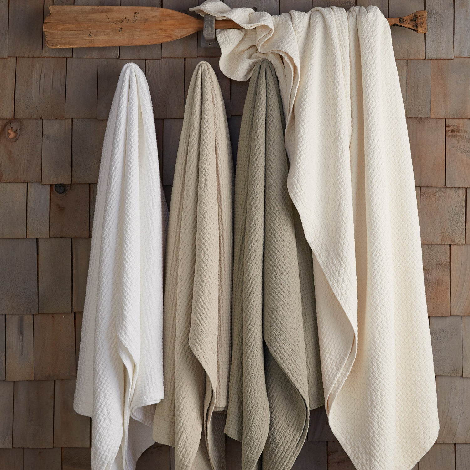 Peacock Alley Juliet Matelasse Coverlet