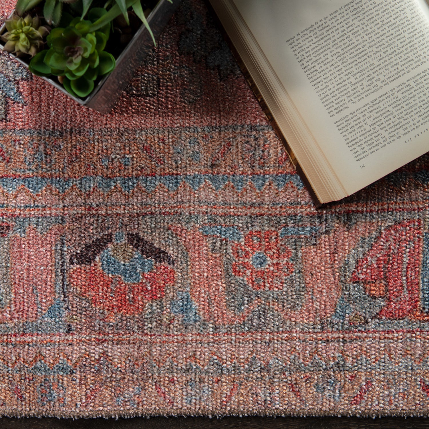 Jaipur Living Kindred Pippa Power Loomed Rug