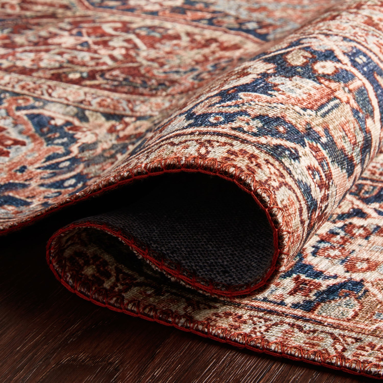 Loloi Layla Red/Navy Power Loomed Rug