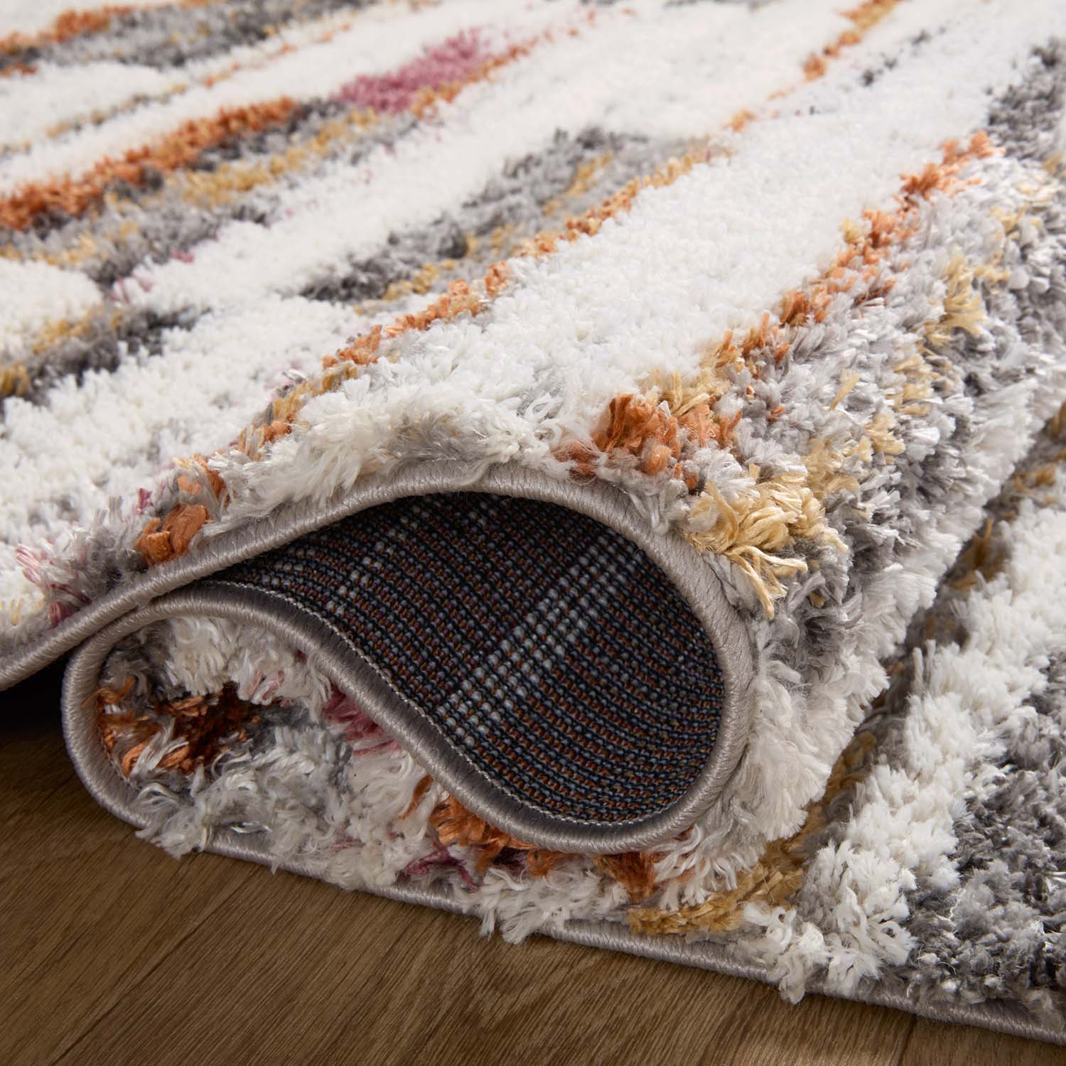 Loloi Levitt Shag Ivory/Sunset Power Loomed Rug