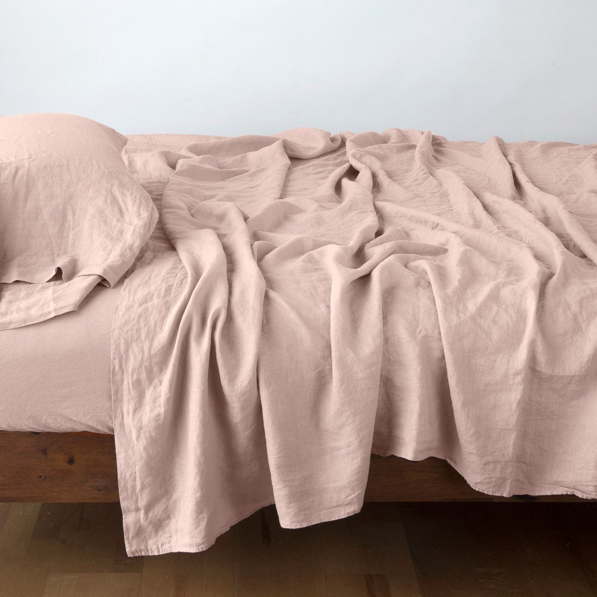 Bella Notte Linen Pillowcase