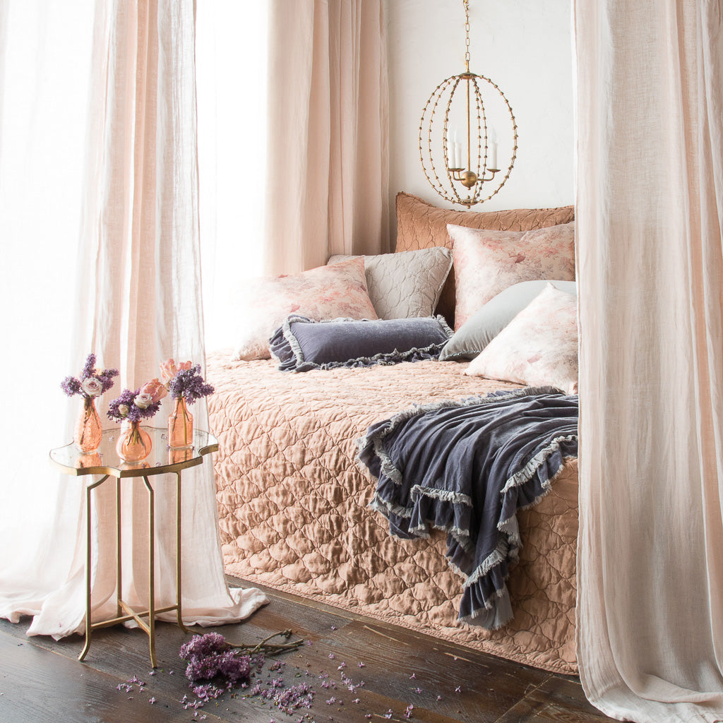 Bella Notte Loulah Throw Blanket