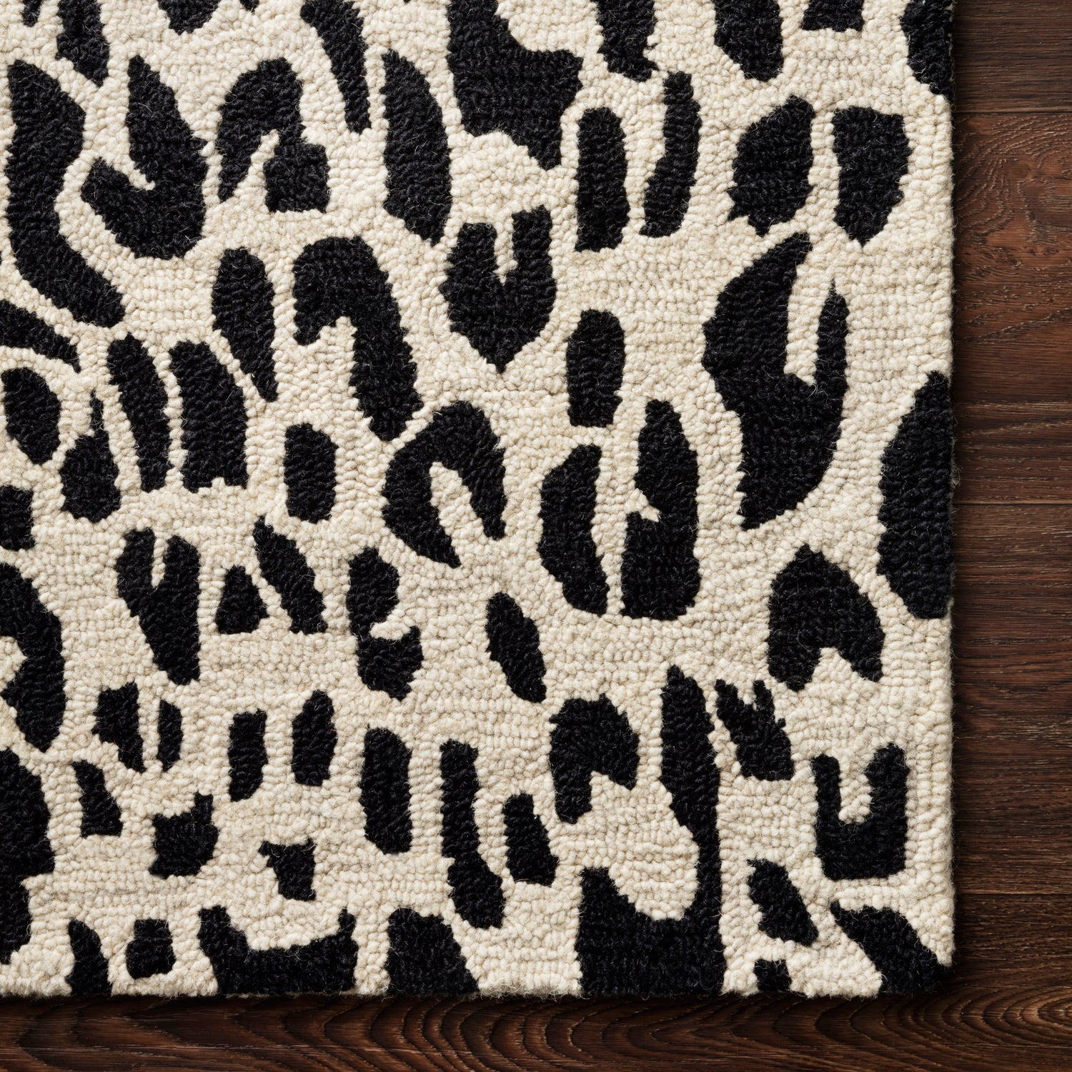 Loloi Masai Cheetah Hooked Rug