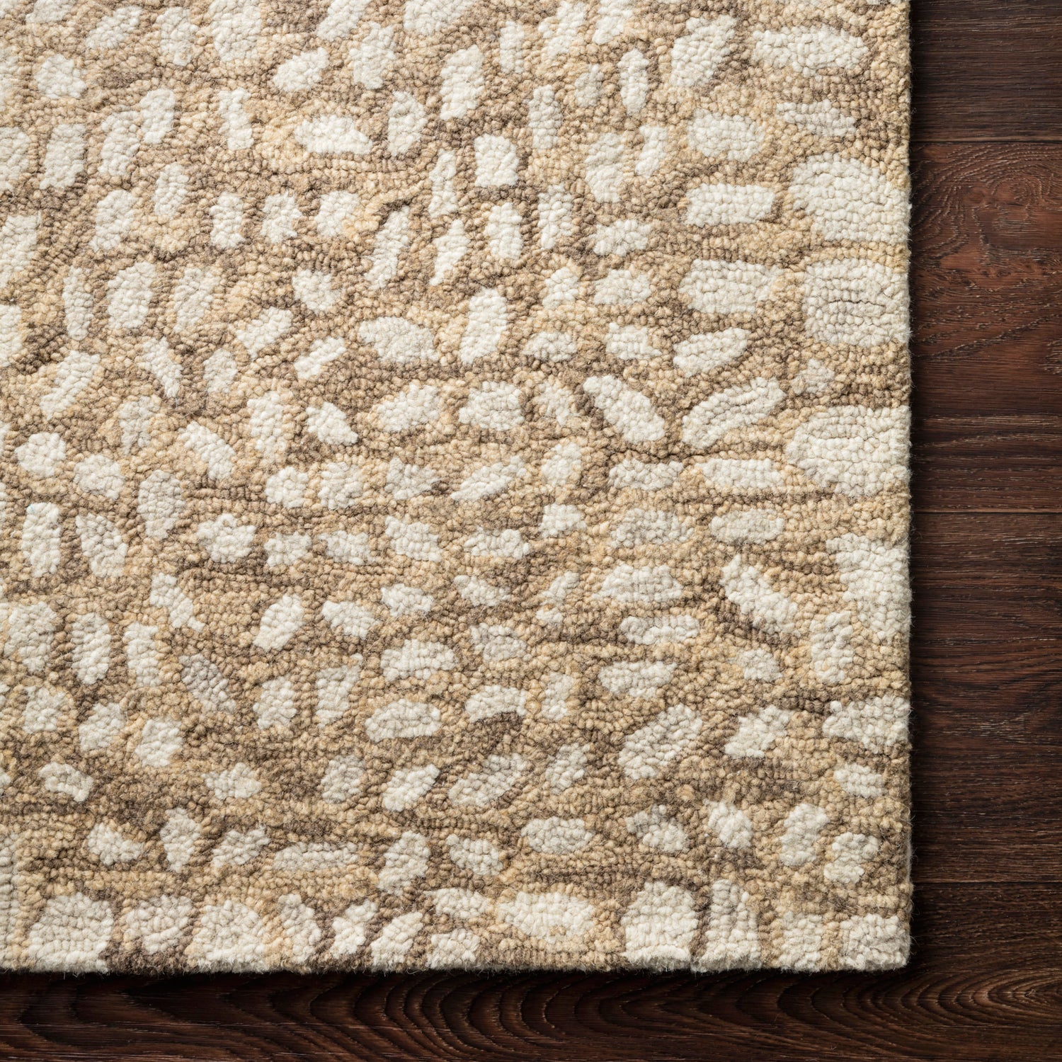 Loloi Masai Croc Hooked Rug