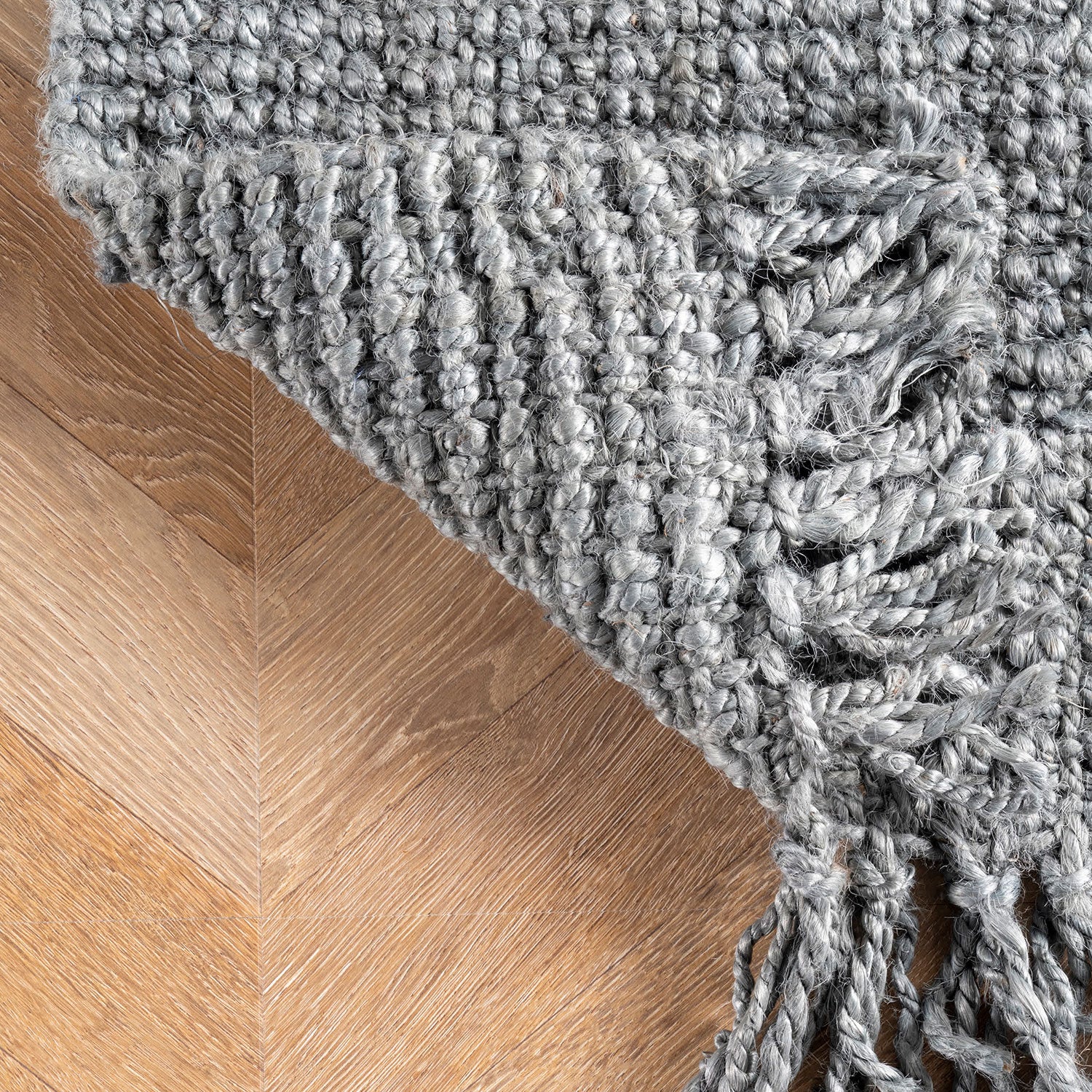 Makeh Chunky Loop Jute Hand Woven Rug